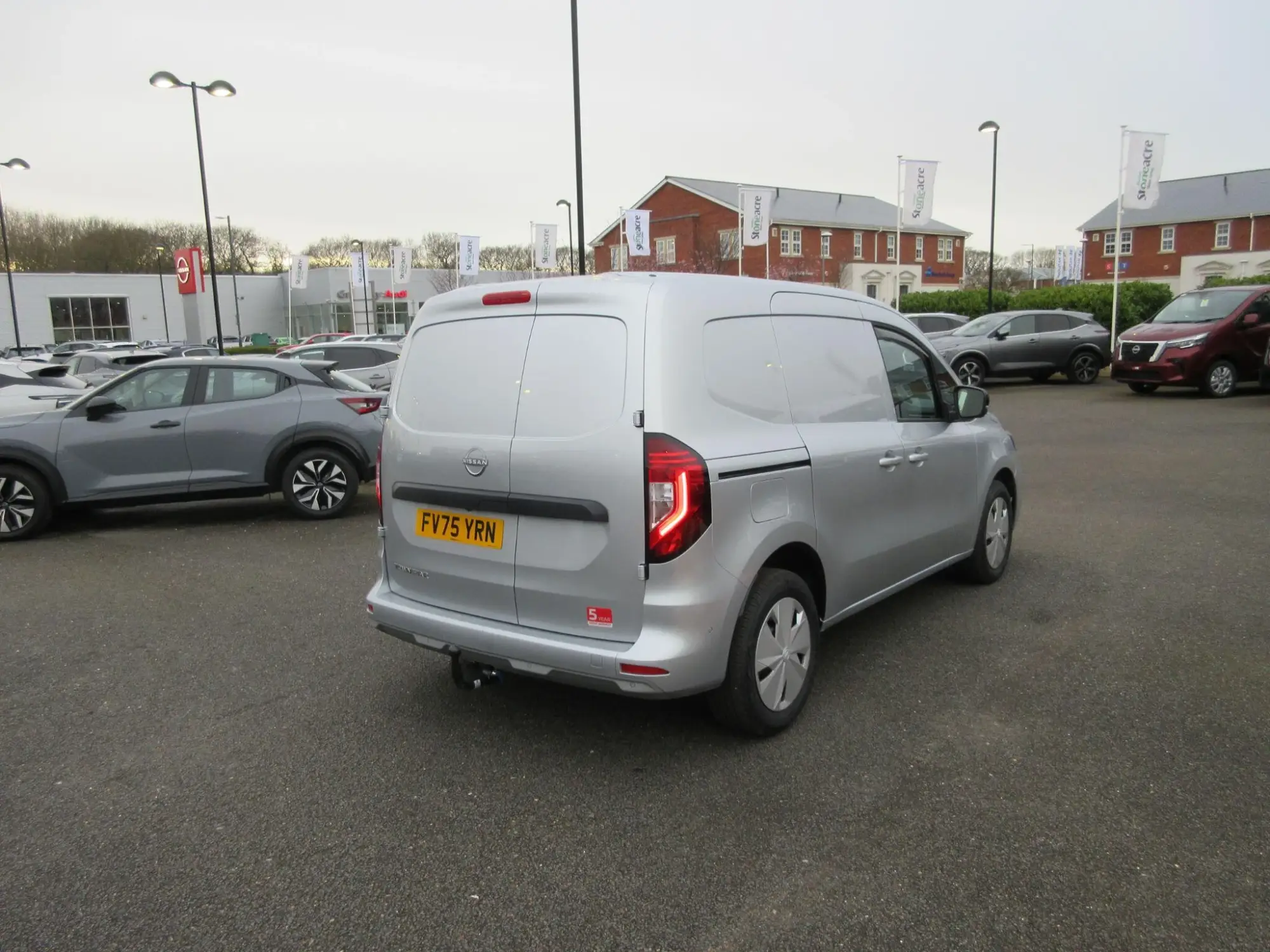 Nissan Townstar 1.3 TCe Tekna L1 Euro 6 (s/s) 6dr FV75YRN Image 3