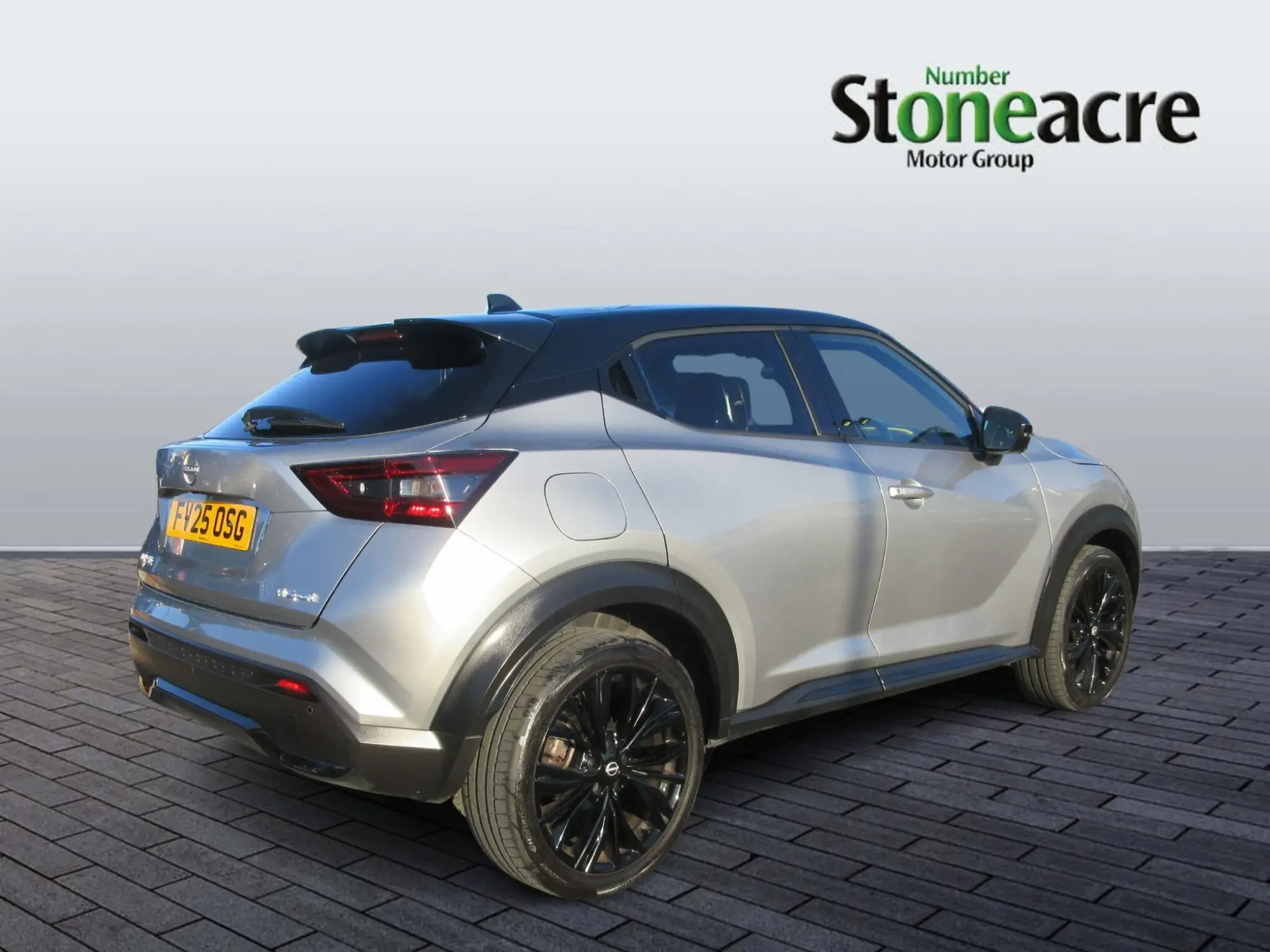 Nissan Juke 1.0 DIG-T N-Sport DCT Auto Euro 6 (s/s) 5dr FV25OSG Image 3