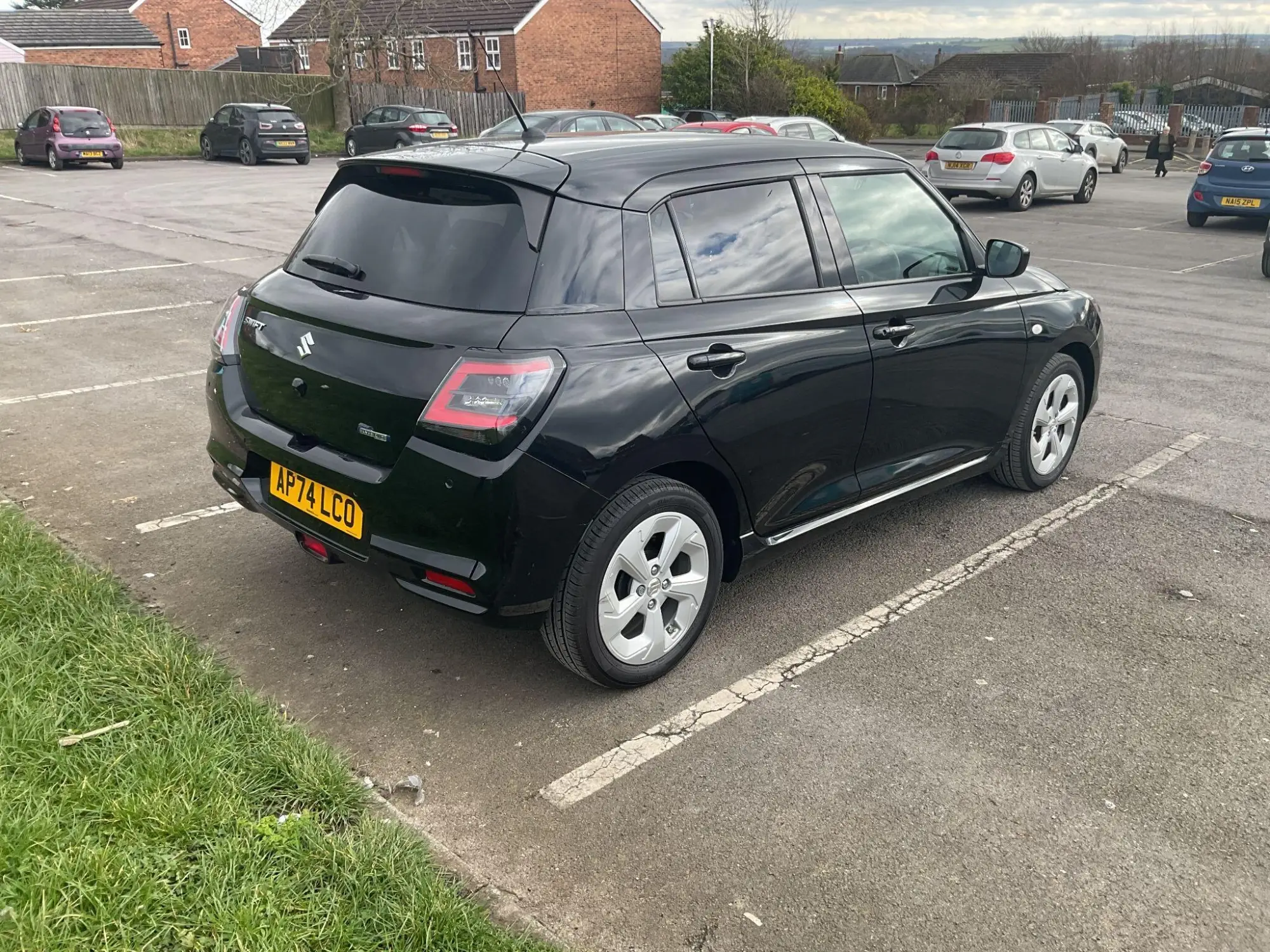 Suzuki Swift 1.2 MHEV Motion Euro 6 (s/s) 5dr AP74LCO Image 2