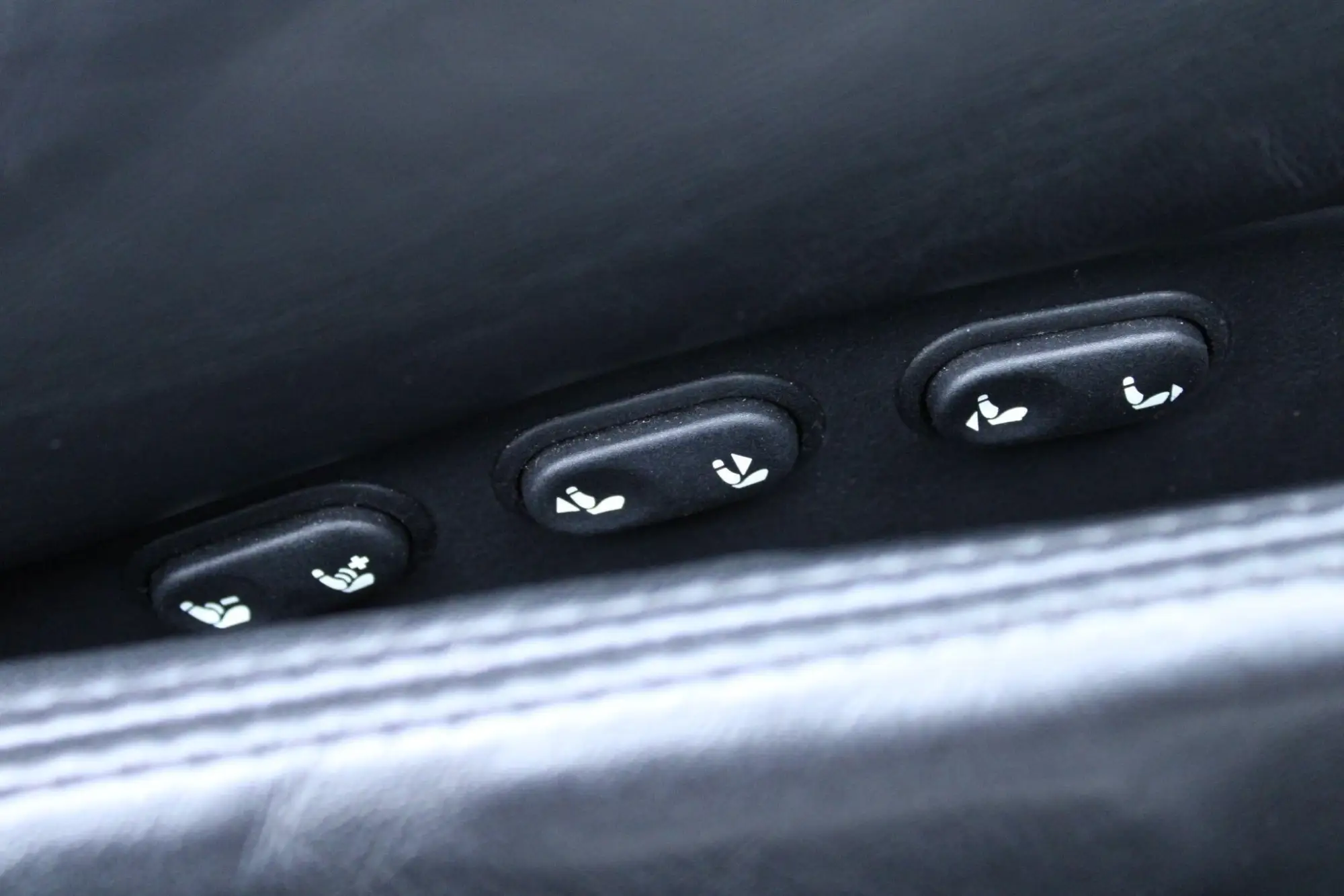 Aston Martin Vanquish Image 14 Aston Martin Vanquish Image 14