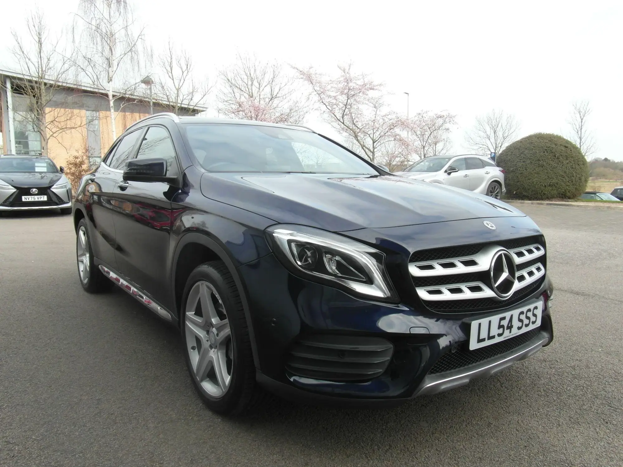 Mercedes-Benz GLA 2.1 GLA220d AMG Line (Premium Plus) 7G-DCT 4MATIC Euro 6 (s/s) 5dr LL54SSS Image 1