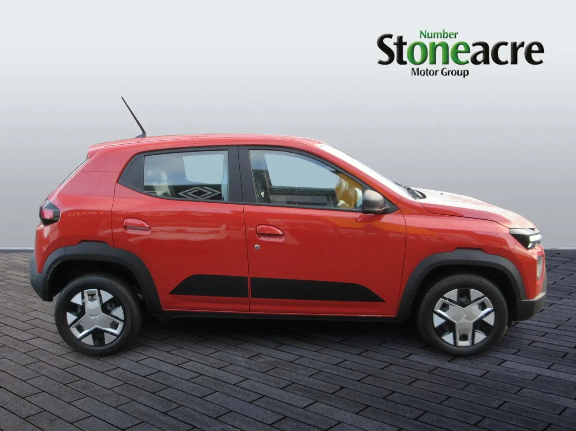 Dacia Spring 45 26.8kWh Expression Auto 5dr PL75LDX Image 2