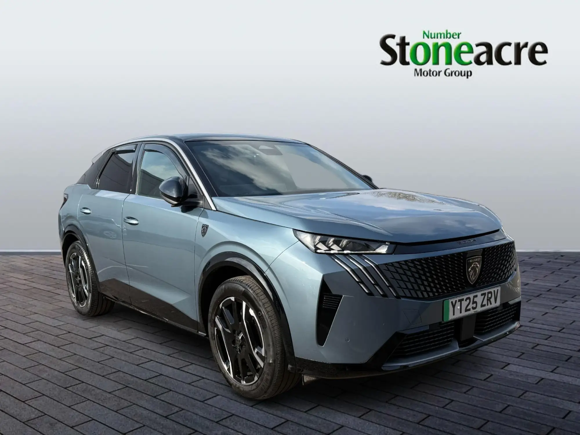 Peugeot E-3008 73kWh GT Auto 5dr YT25ZRV Image 1