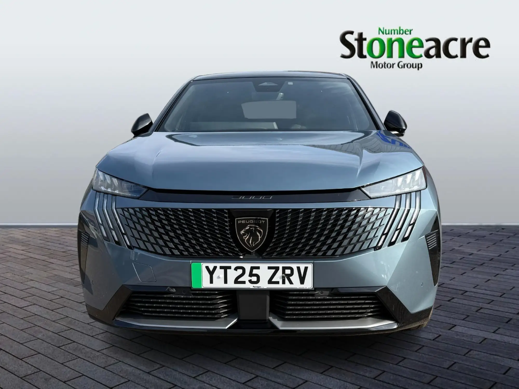 Peugeot E-3008 73kWh GT Auto 5dr YT25ZRV Image 2