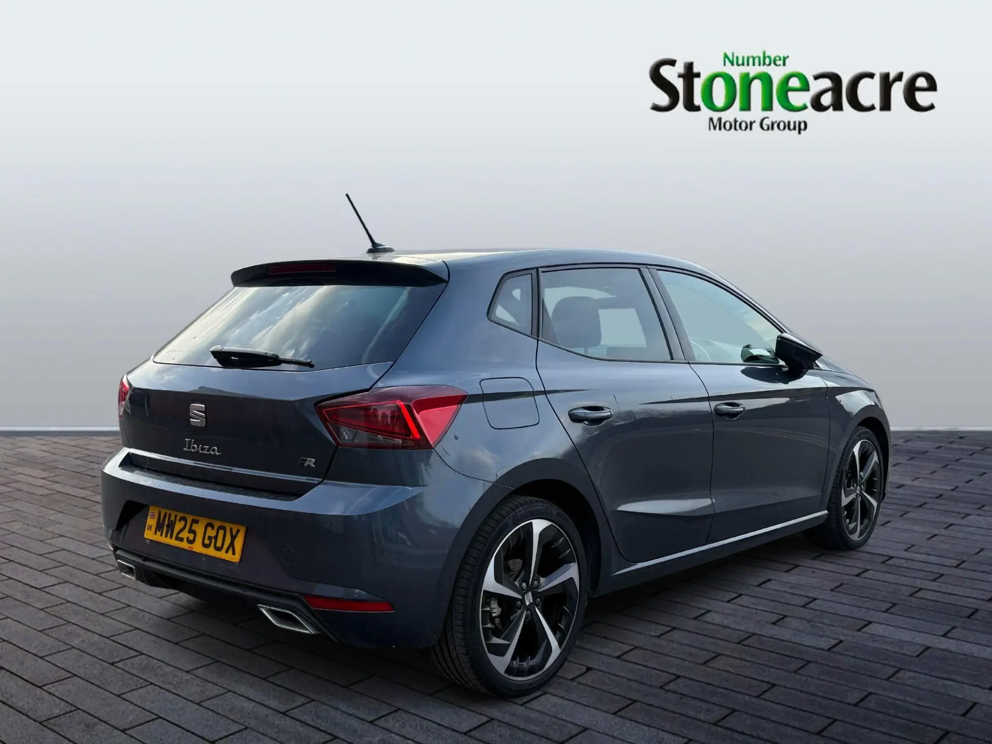 SEAT Ibiza 1.0 TSI FR Sport DSG Euro 6 (s/s) 5dr MW25GOX Image 3