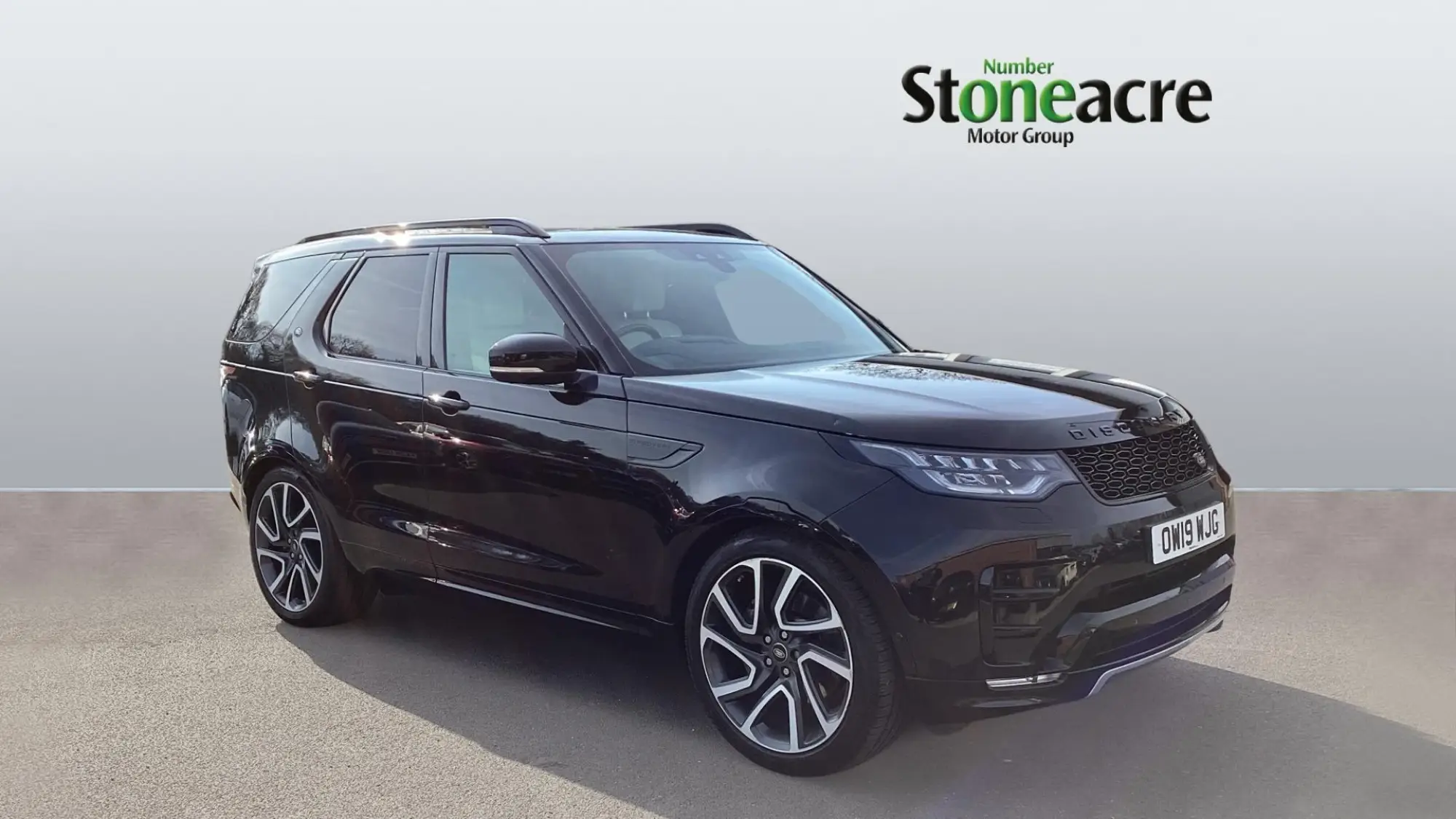 Land Rover Discovery 3.0 SD V6 HSE Luxury Auto 4WD Euro 6 (s/s) 5dr OW19WJG Image 1