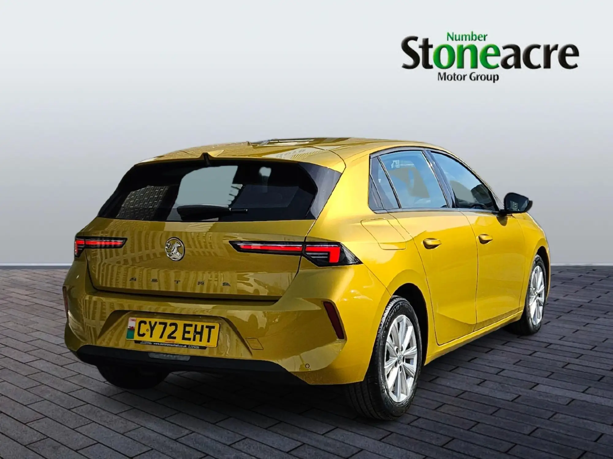 Vauxhall Astra 1.2 Turbo Design Euro 6 (s/s) 5dr CY72EHT Image 3