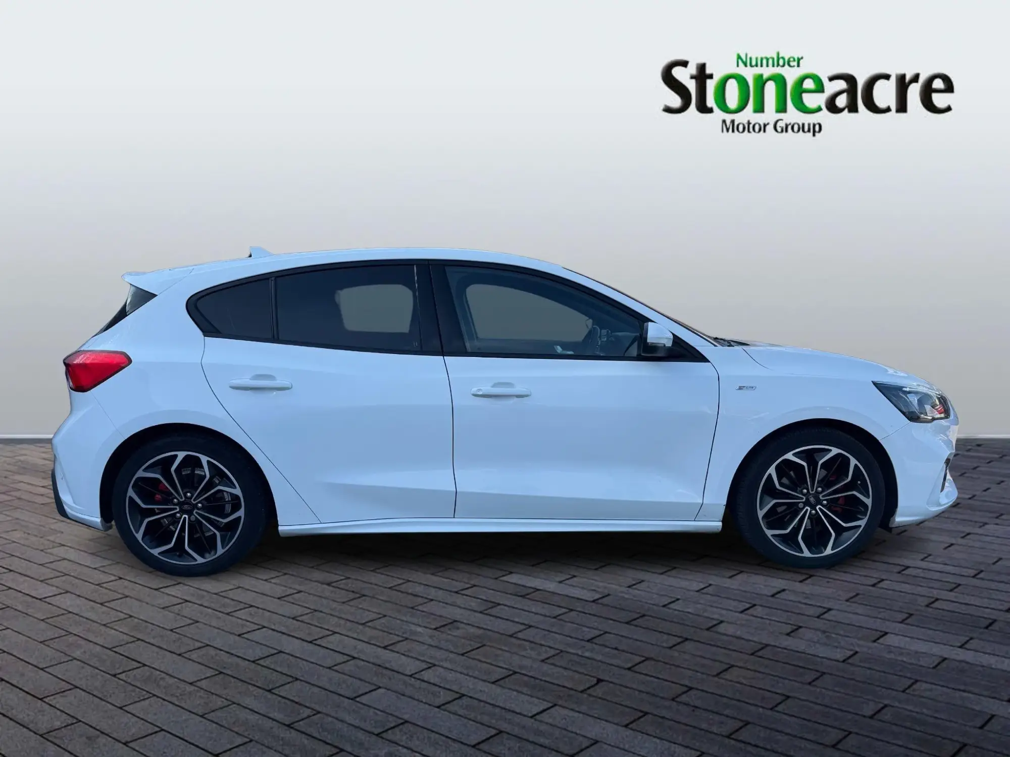 Ford Focus 1.0T EcoBoost ST-Line X Hatchback 5dr Petrol Manual Euro 6 (s/s) (125 ps) AX19VNS Image 2