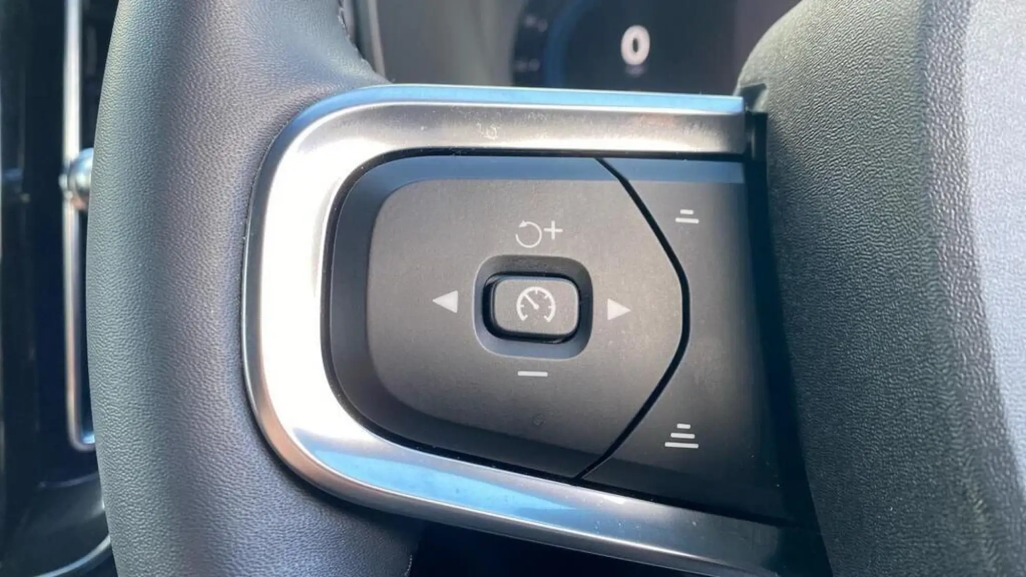 Volvo XC40 Image 17