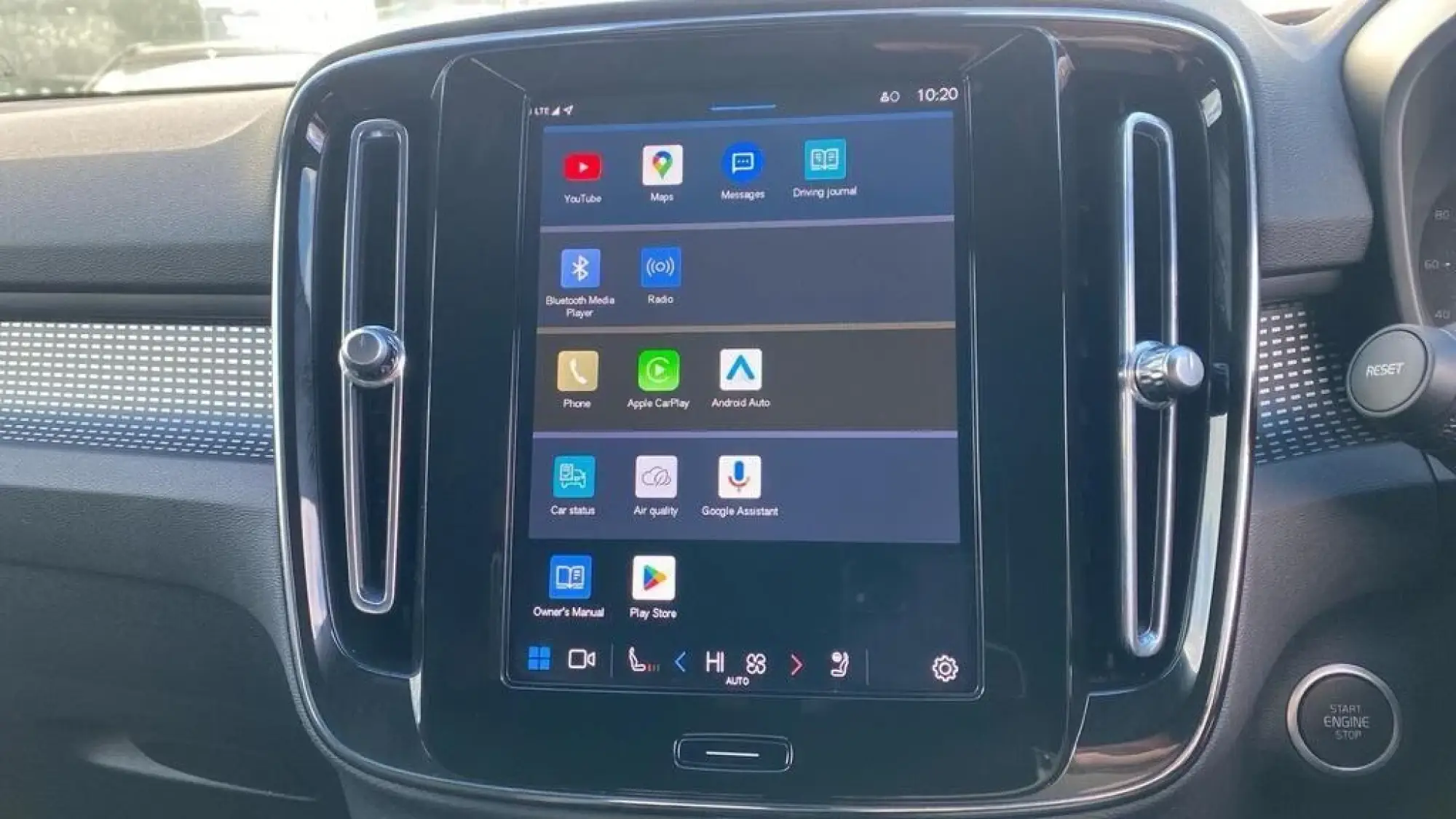 Volvo XC40 Image 19