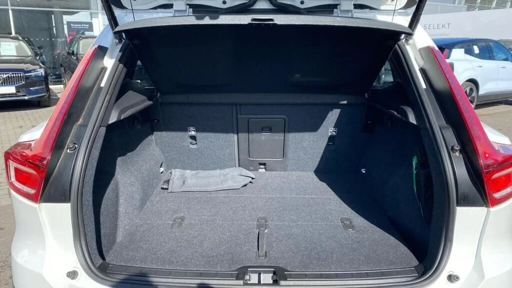 Volvo XC40 Image 21