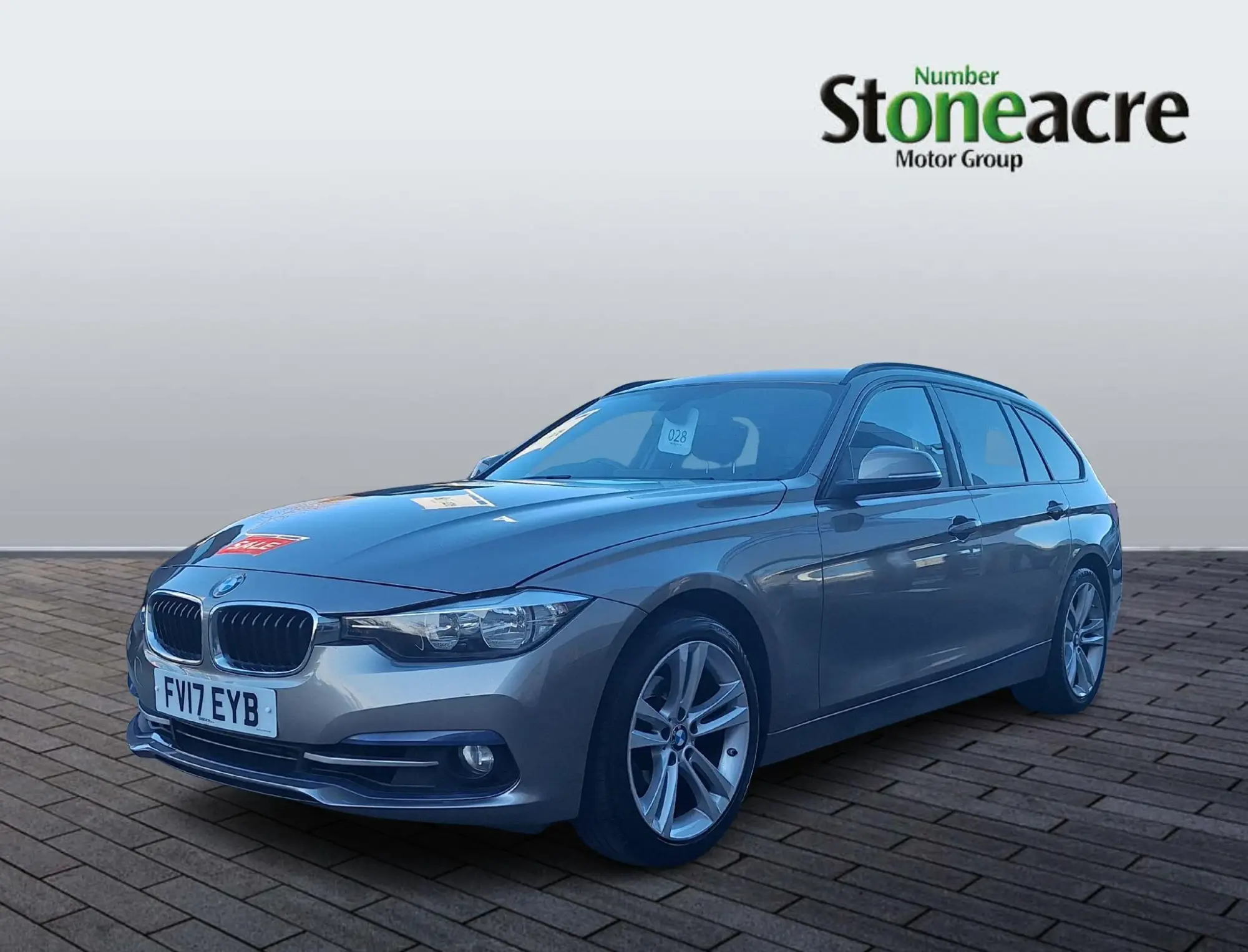 BMW 3 Series Touring 318i Sport Touring FV17EYB Image 3