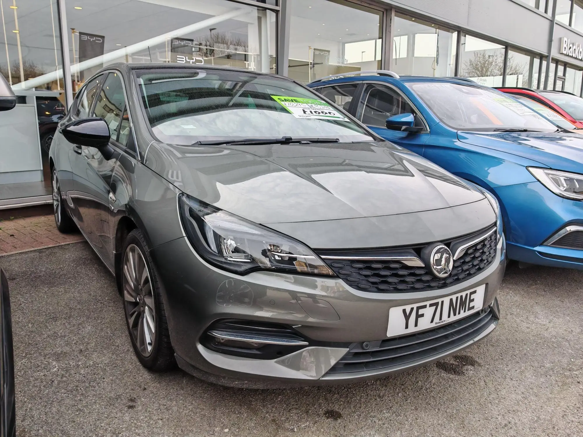Vauxhall Astra 1.2 Turbo 145 Griffin Edition 5dr YF71NME Image 2