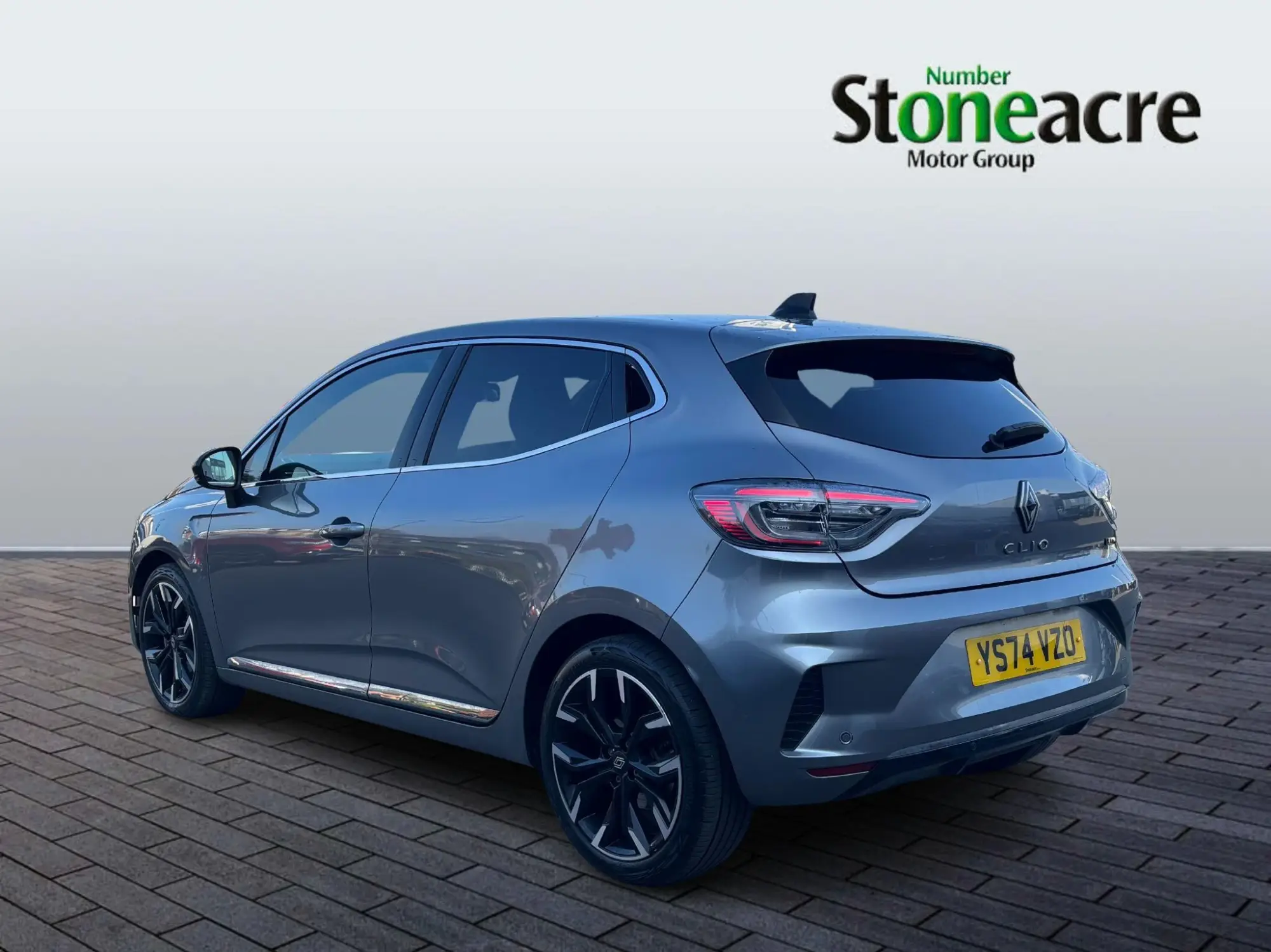 Renault Clio E-Tech Image 5