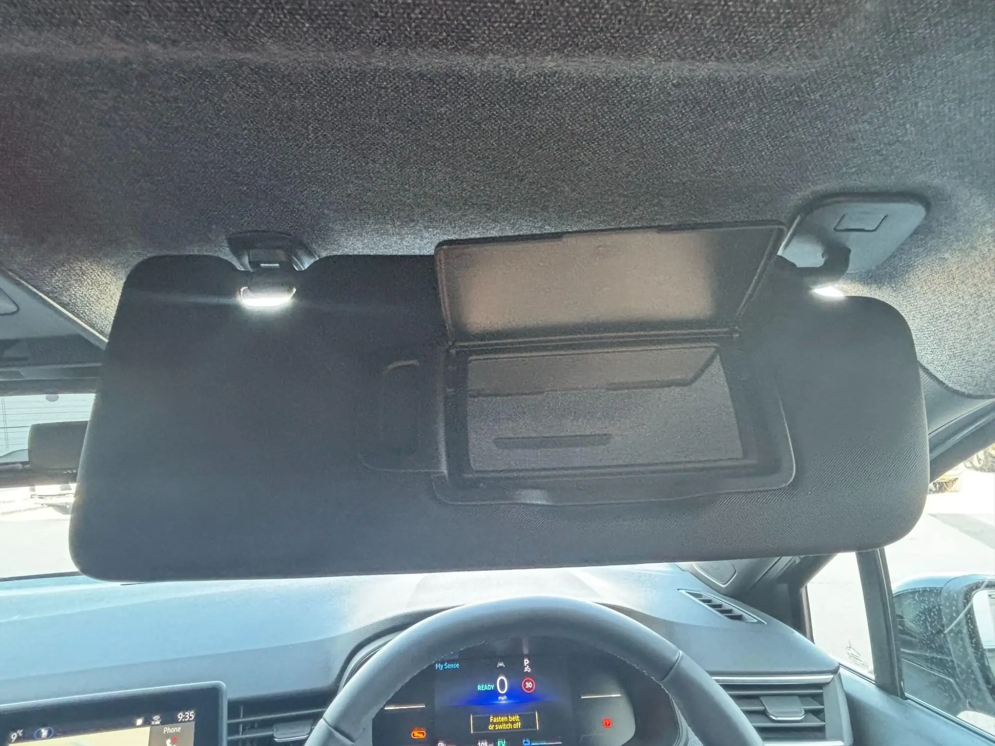 Renault Clio E-Tech Image 18