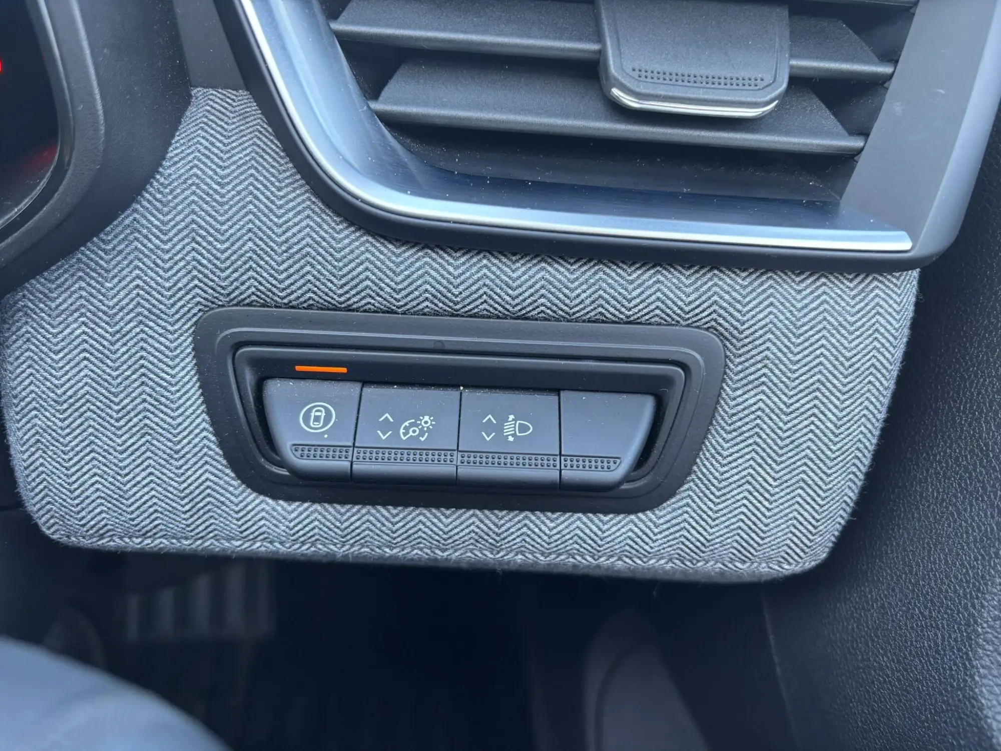 Renault Clio E-Tech Image 20