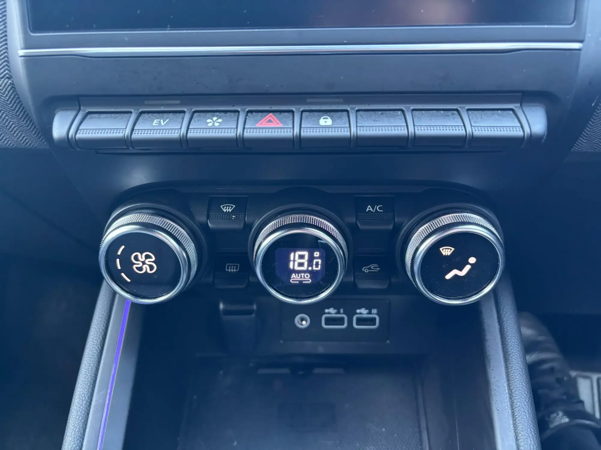 Renault Clio E-Tech Image 21