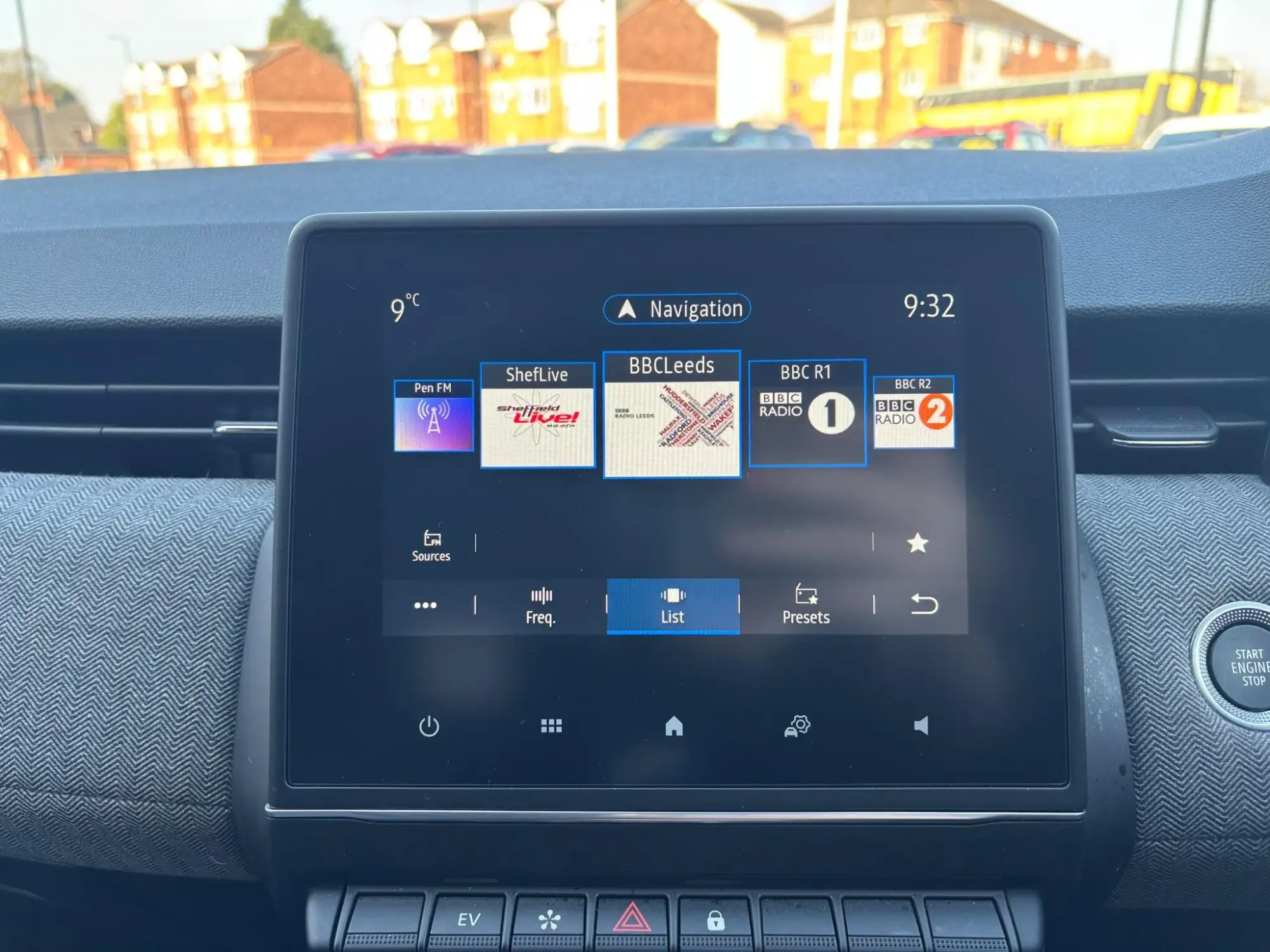 Renault Clio E-Tech Image 28