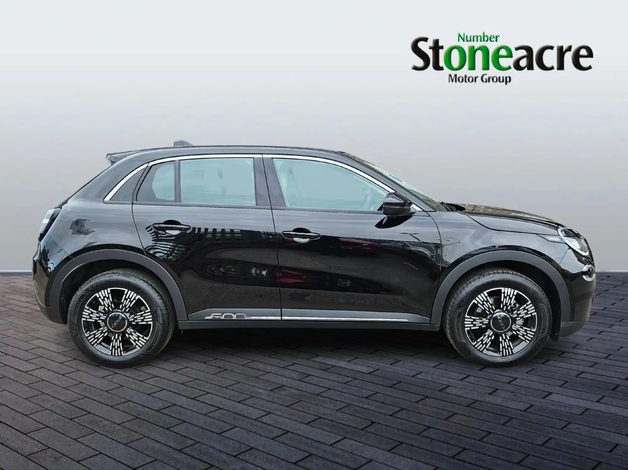 Fiat 600 1.2 MHEV 136 e-DCT Euro 6 (s/s) 5dr NG25OTM Image 2