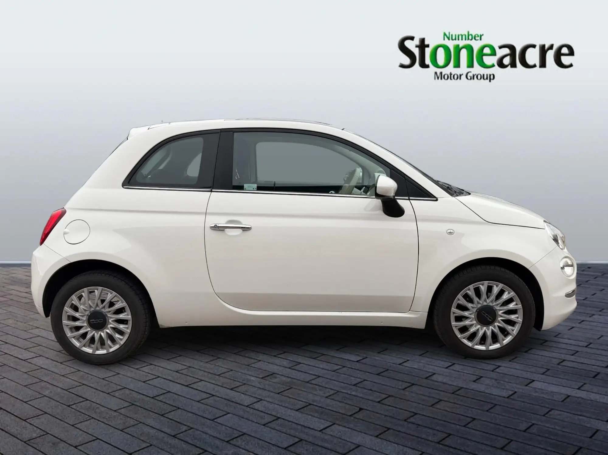 Fiat 500 Hybrid 500 1.0 70hp Mild Hybrid FV23HFJ Image 2