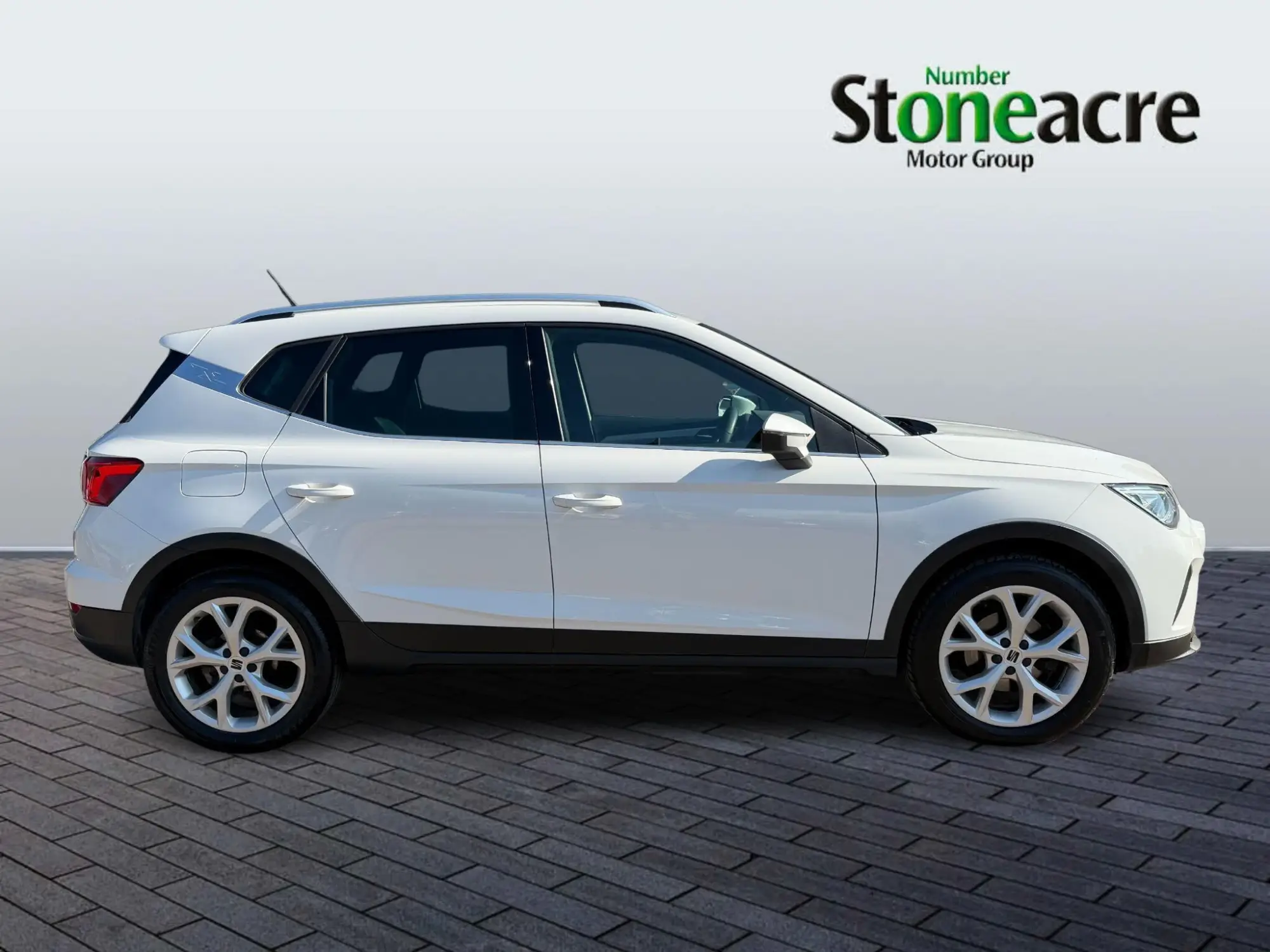 SEAT Arona 1.0 TSI FR DSG Euro 6 (s/s) 5dr AJ73XAB Image 2