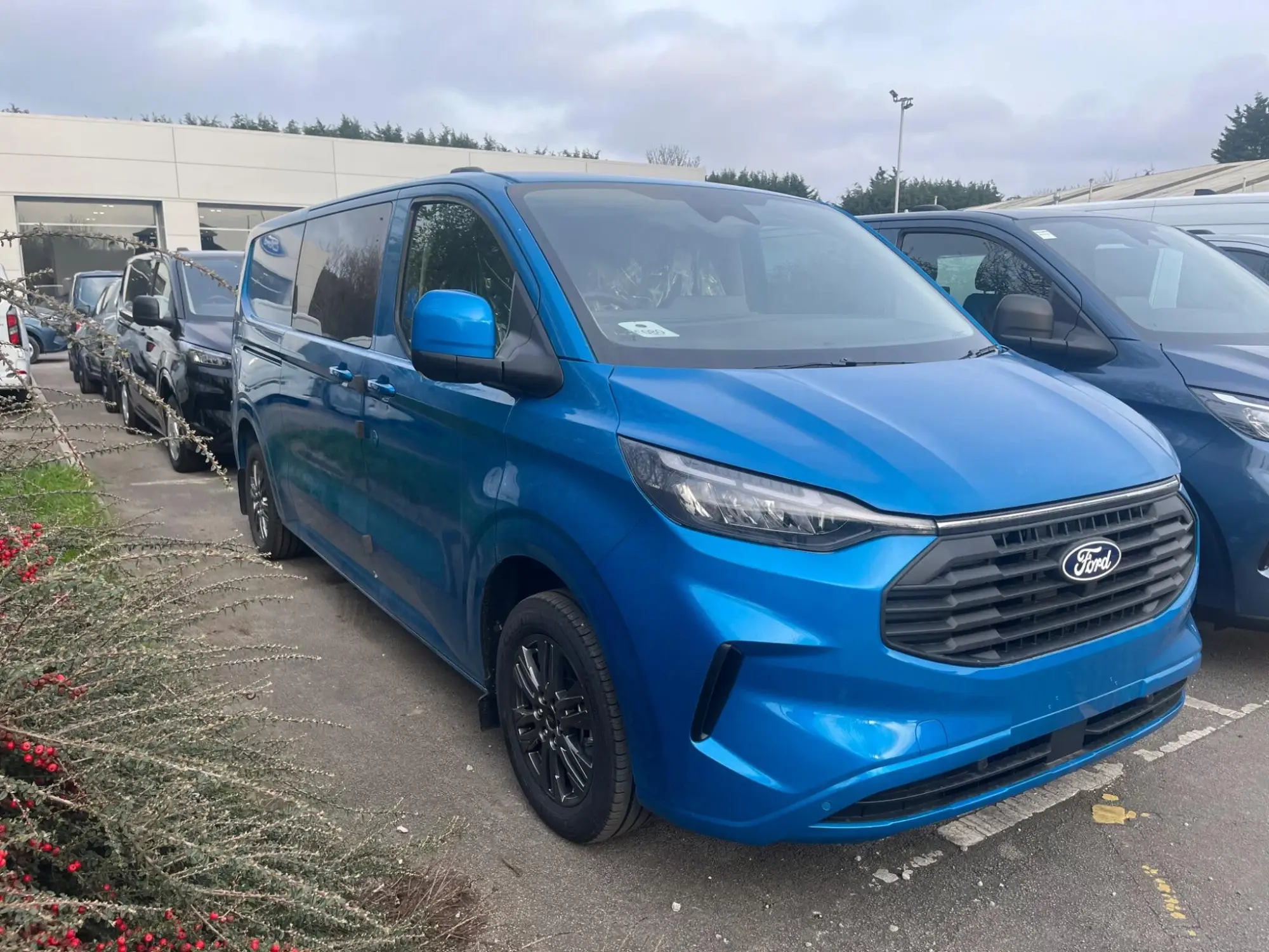 Ford Transit Custom Image 2