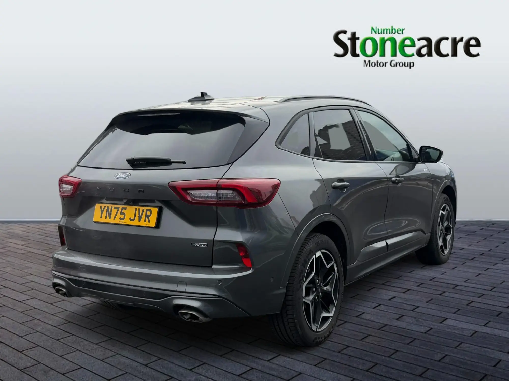 Ford Kuga Plug-in Hybrid Image 3