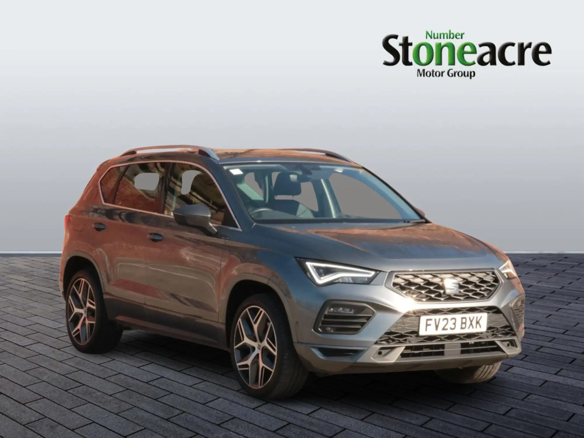 SEAT Ateca 1.5 TSI EVO FR Sport Euro 6 (s/s) 5dr FV23BXK Image 1