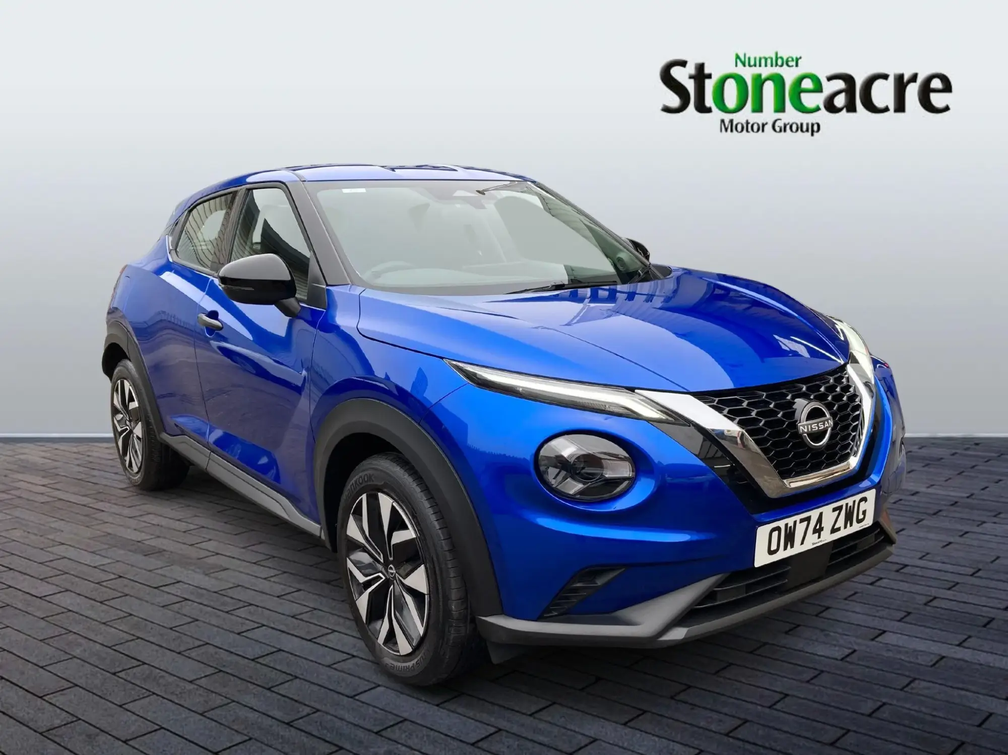 Nissan Juke 1.0 DIG-T Acenta Premium Euro 6 (s/s) 5dr OW74ZWG Image 1