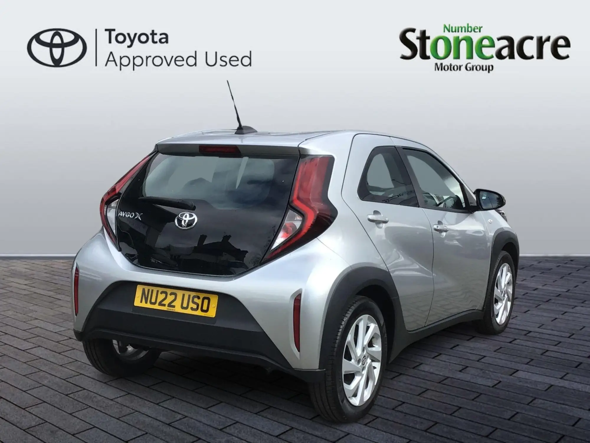 Toyota Aygo X 1.0 VVT-i Pure 5dr Auto NU22USO Image 2