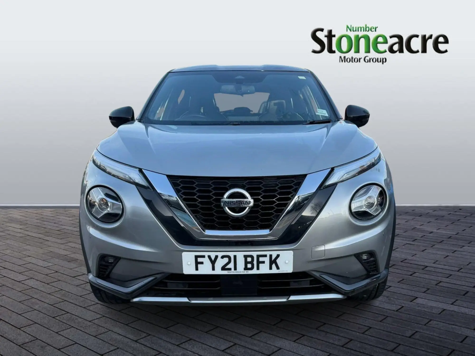 Nissan Juke 1.0 DIG-T Tekna+ DCT Auto Euro 6 (s/s) 5dr FY21BFK Image 2