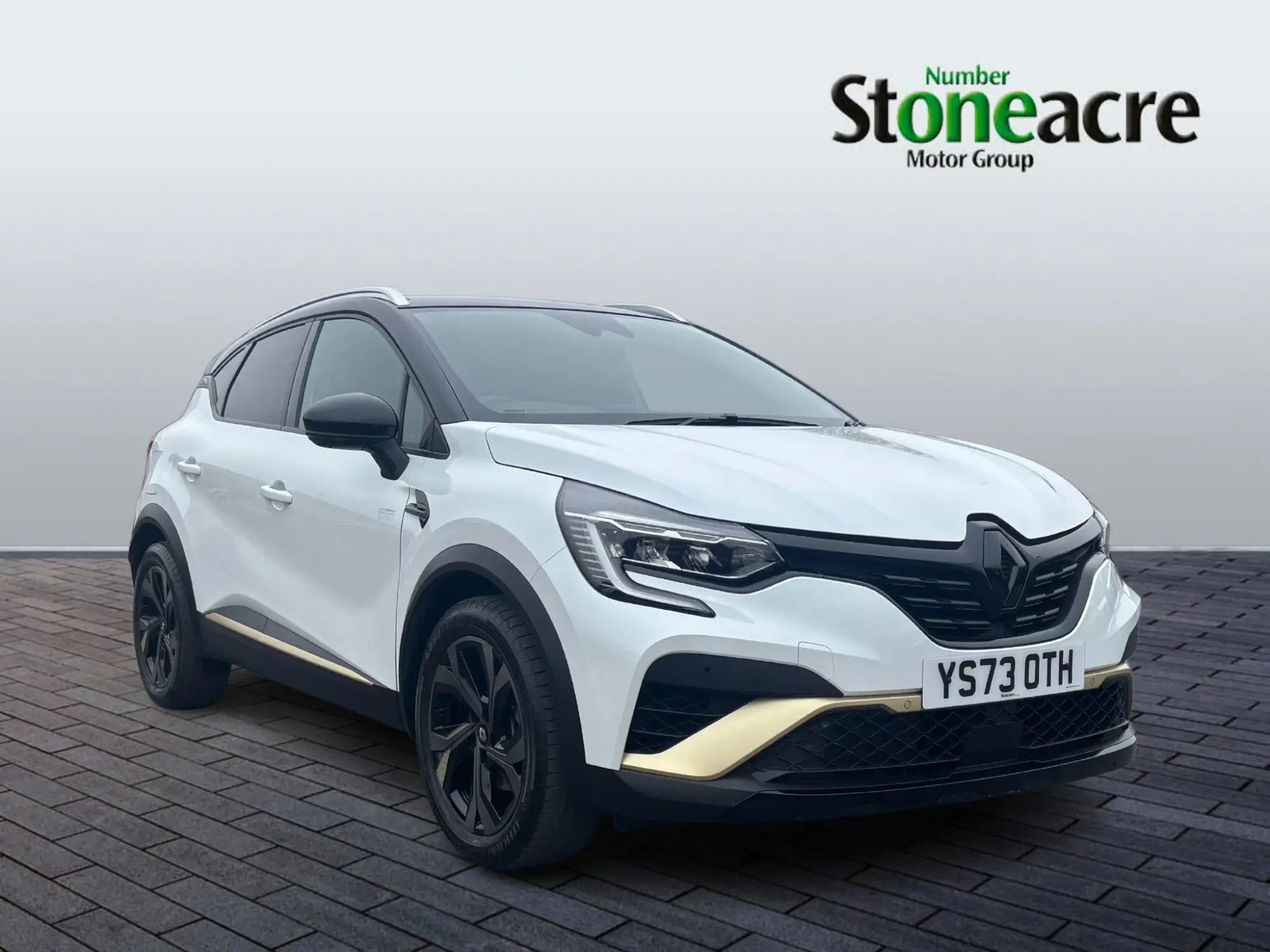Renault Captur E-Tech 1.6 E-TECH 9.8kWh E-Tech engineered Auto Euro 6 (s/s) 5dr YS73OTH Image 1