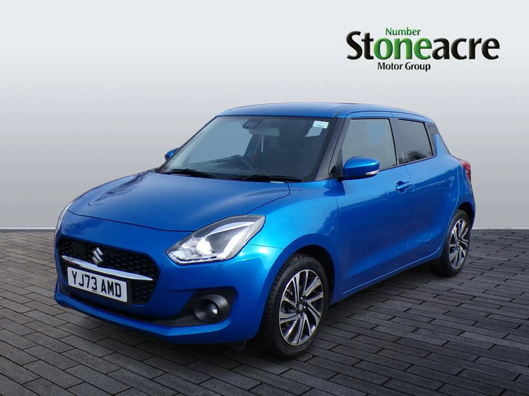 Suzuki Swift 1.2 Dualjet 83 12V Hybrid SZ5 5dr Auto YJ73AMD Image 3