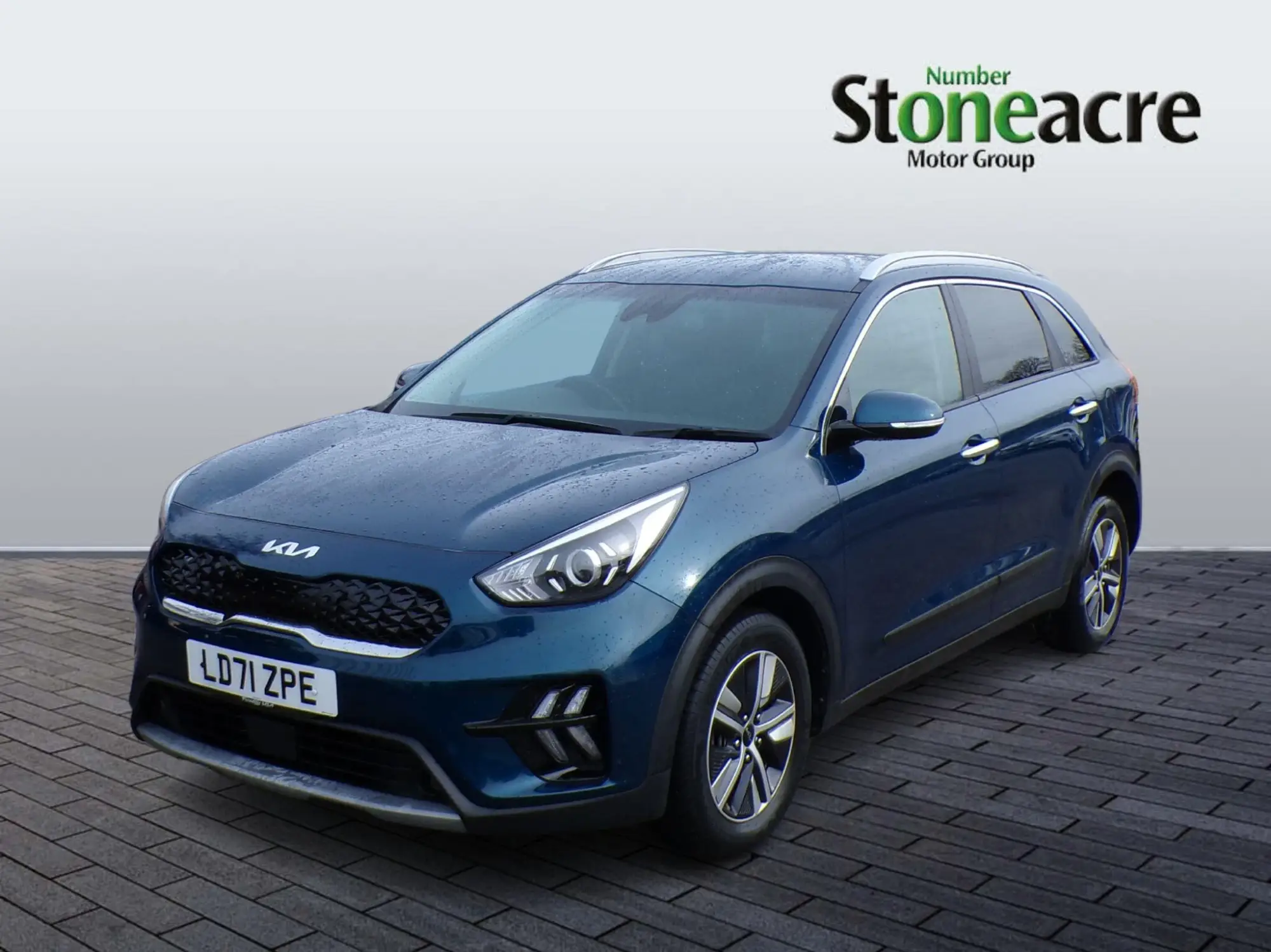 Kia Niro 1.6 GDi Hybrid Connect 5dr DCT LD71ZPE Image 1