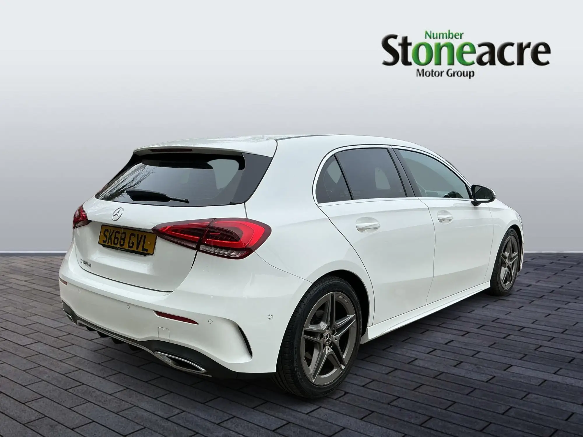 Mercedes-Benz A-Class 1.5 A180d AMG Line (Executive) 7G-DCT Euro 6 (s/s) 5dr SK68GVL Image 3