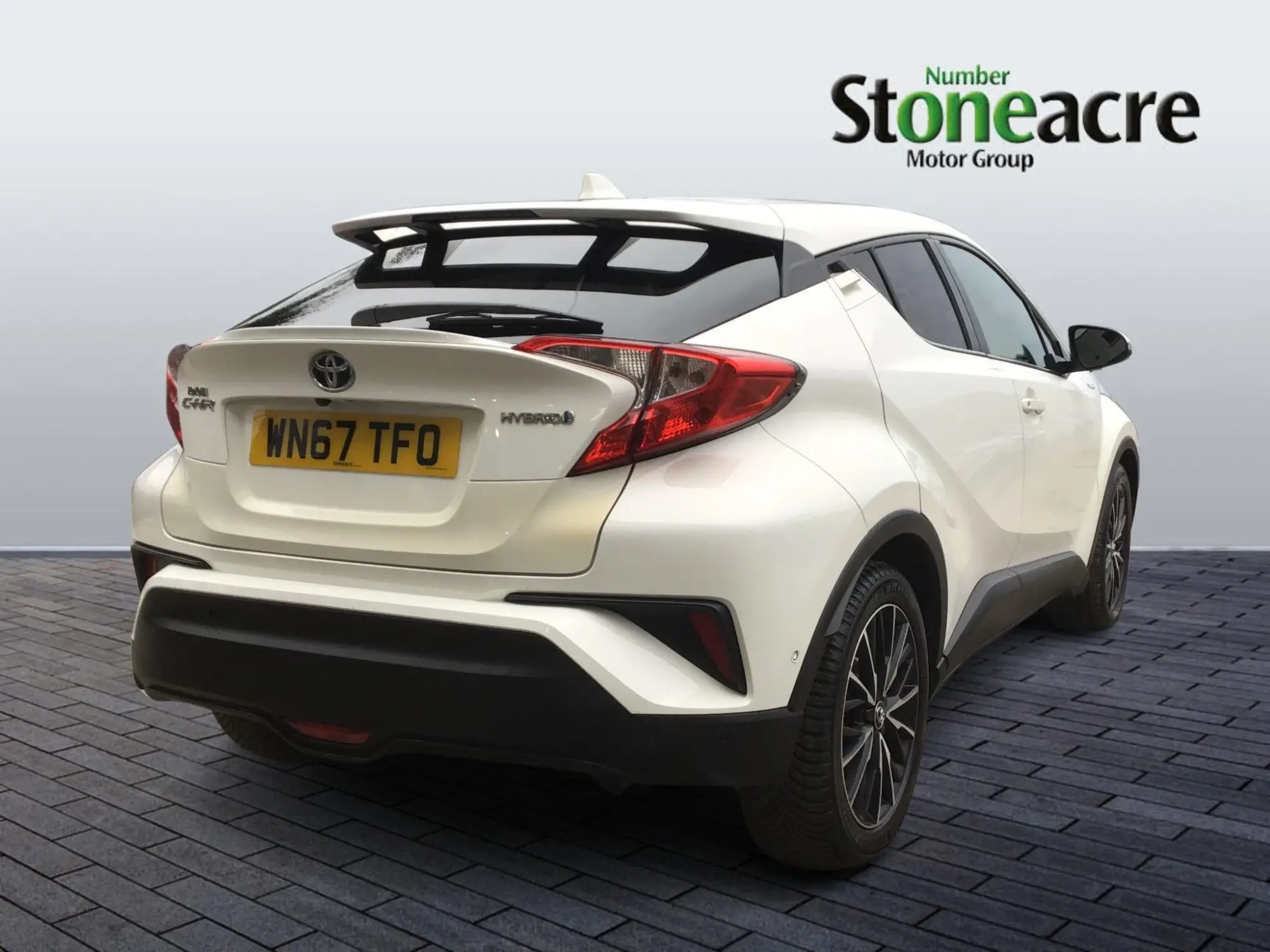 Toyota C-HR Self-Charging Hybrid 1.8 VVT-h Excel CVT Euro 6 (s/s) 5dr WN67TFO Image 3