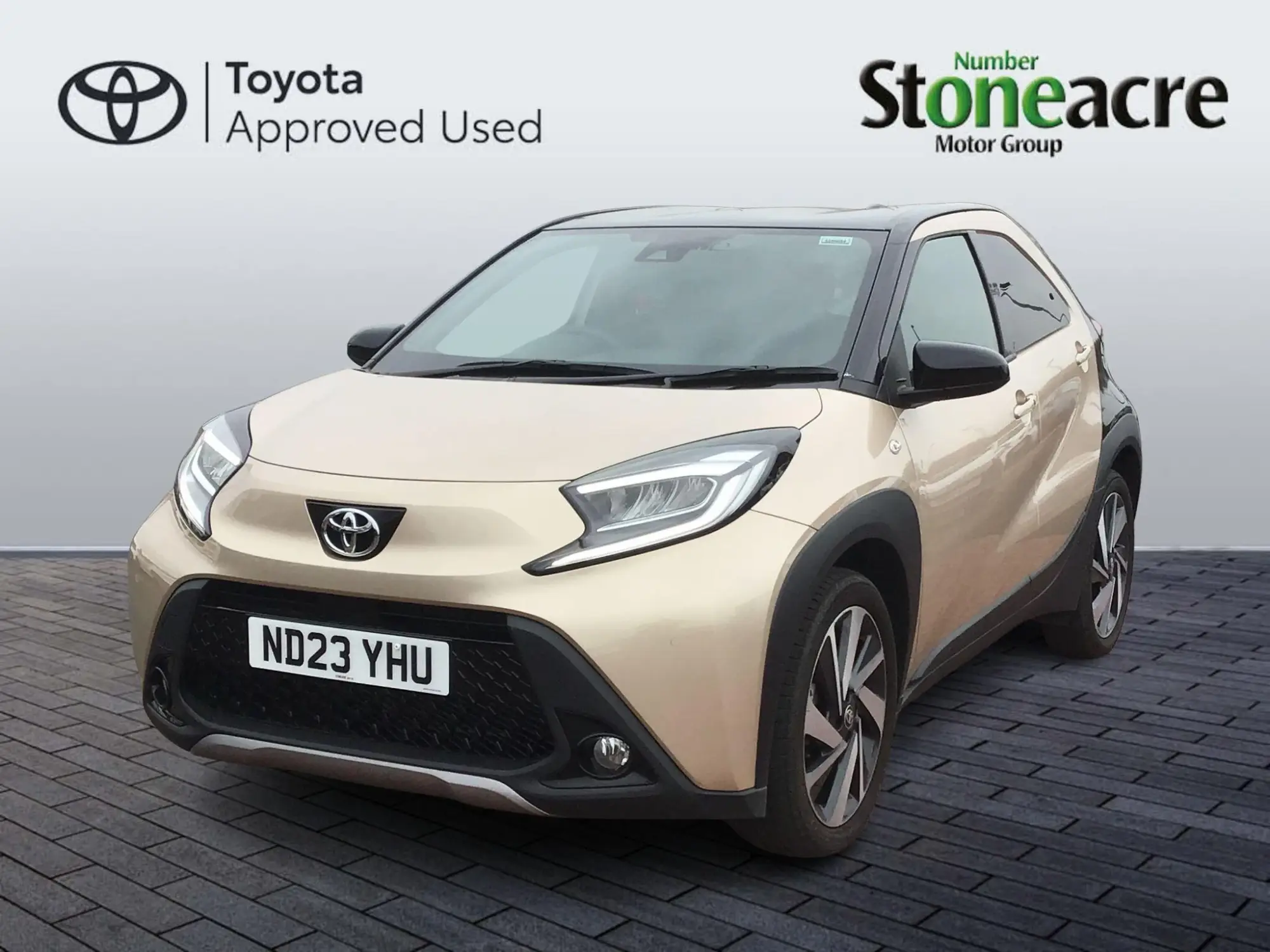 Toyota Aygo X 1.0 VVT-i Exclusive 5dr ND23YHU Image 3