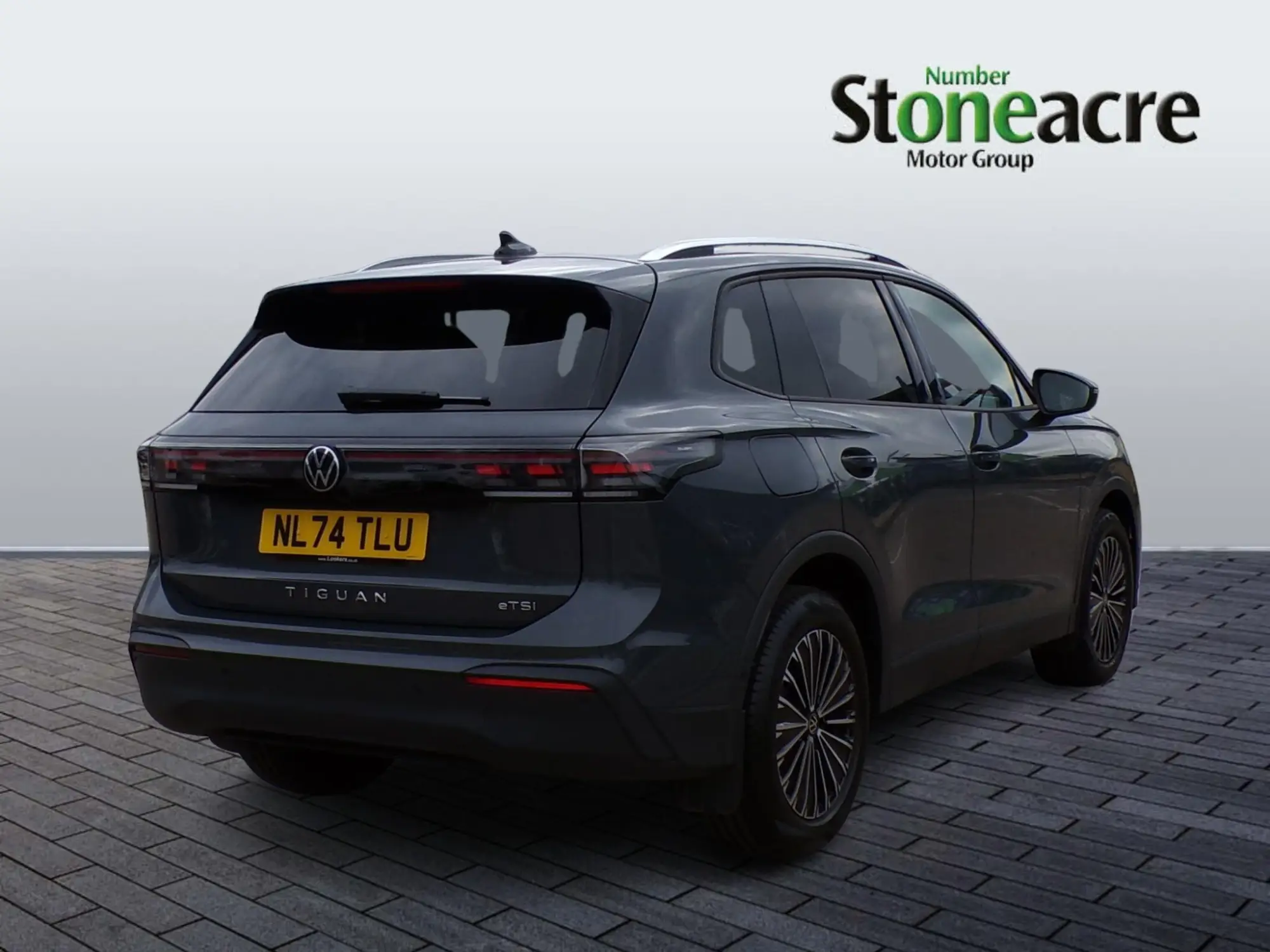 Volkswagen Tiguan 1.5 eTSI MHEV Match DSG Euro 6 (s/s) 5dr NL74TLU Image 3