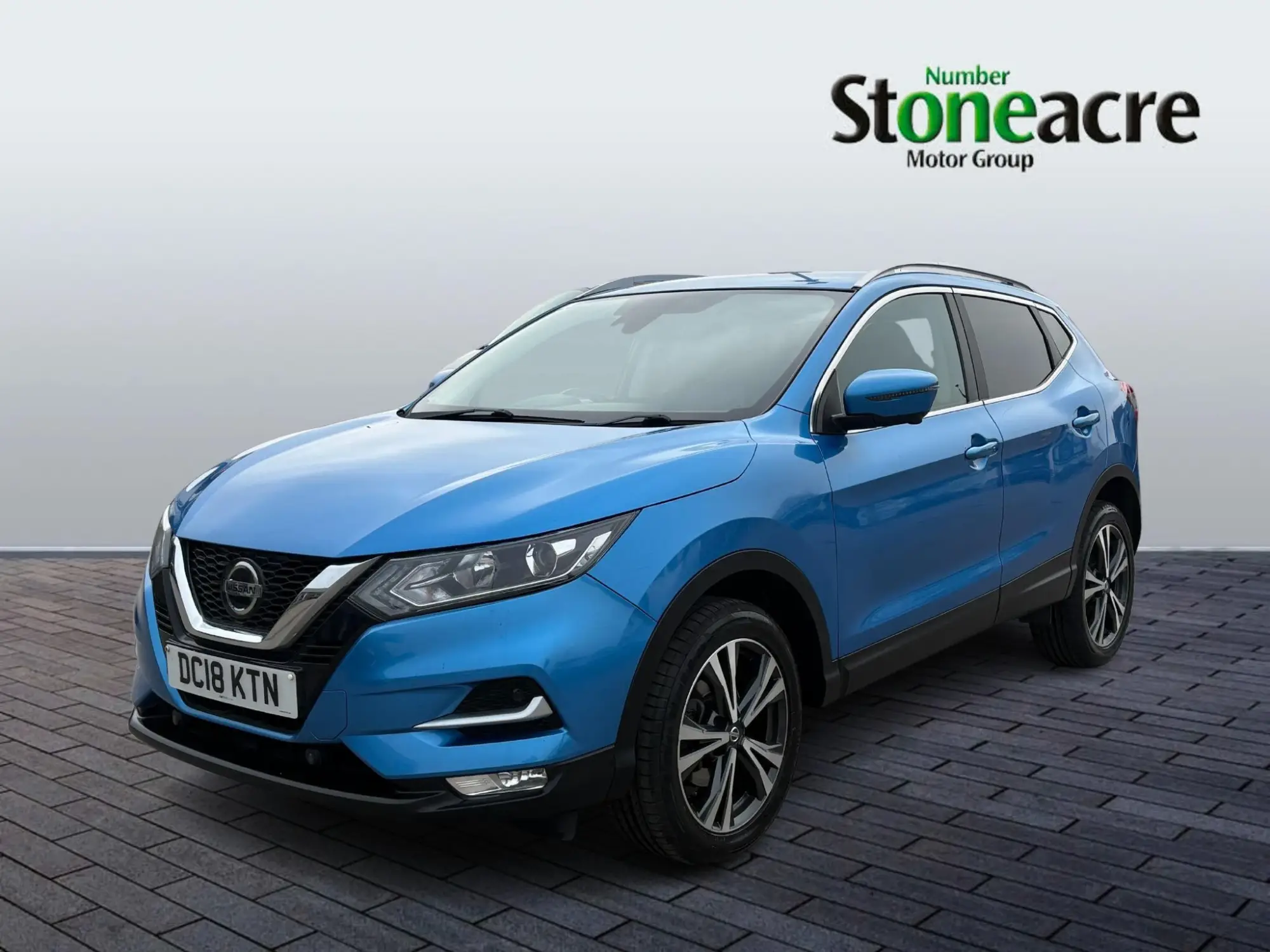 Nissan Qashqai 1.5 dCi N-Connecta 5dr DC18KTN Image 3