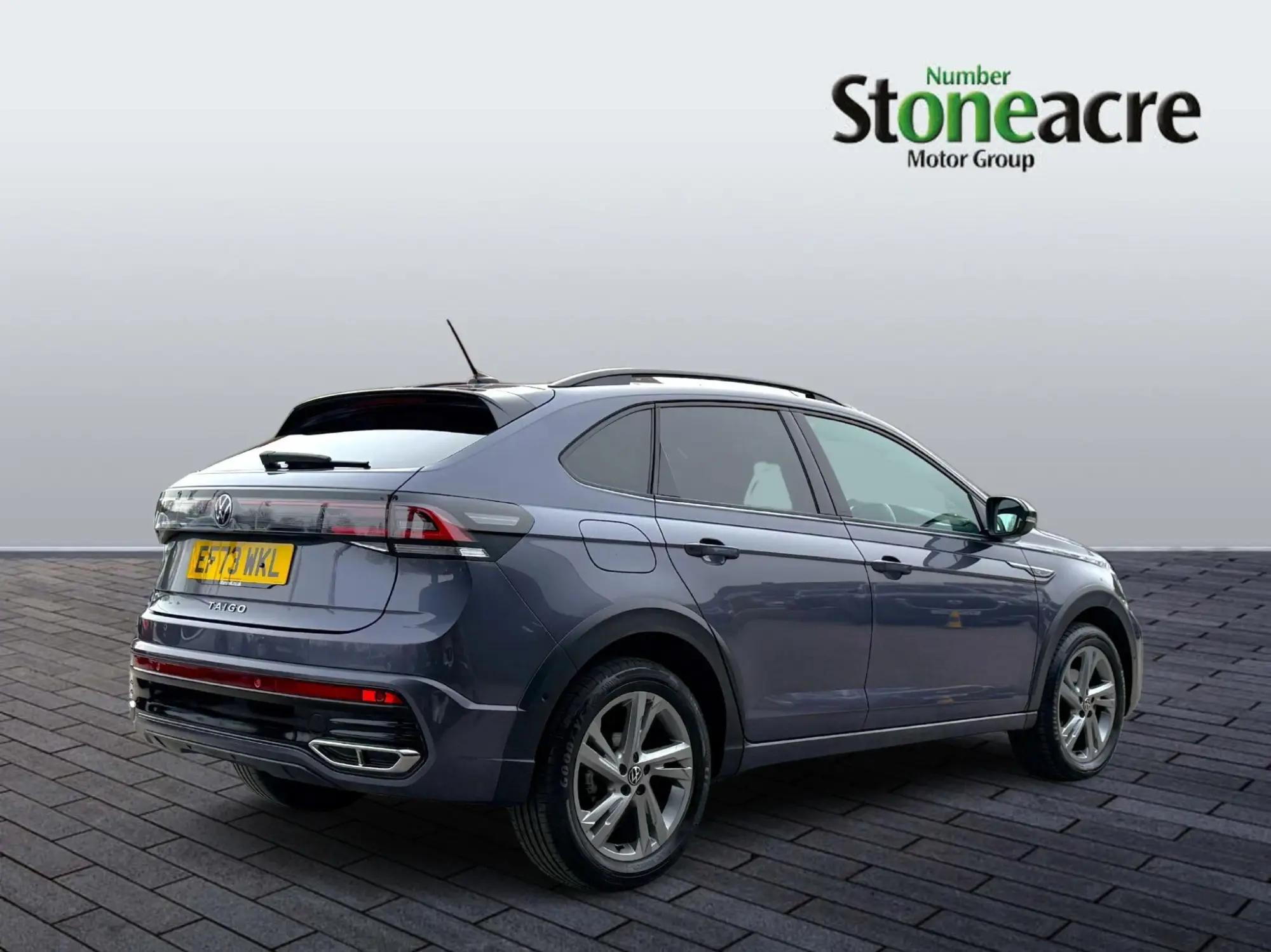 Volkswagen Taigo 1.0 TSI R-Line DSG Euro 6 (s/s) 5dr EF73WKL Image 3
