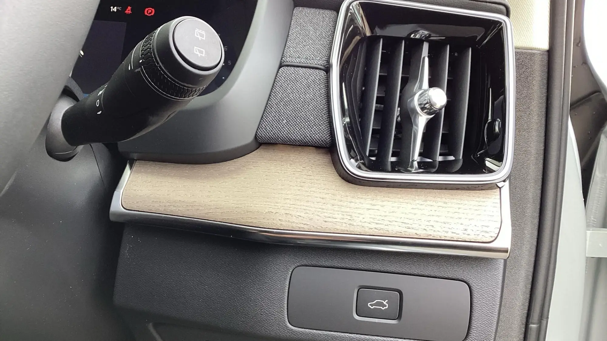 Volvo XC90 Image 28 Volvo XC90 Image 28