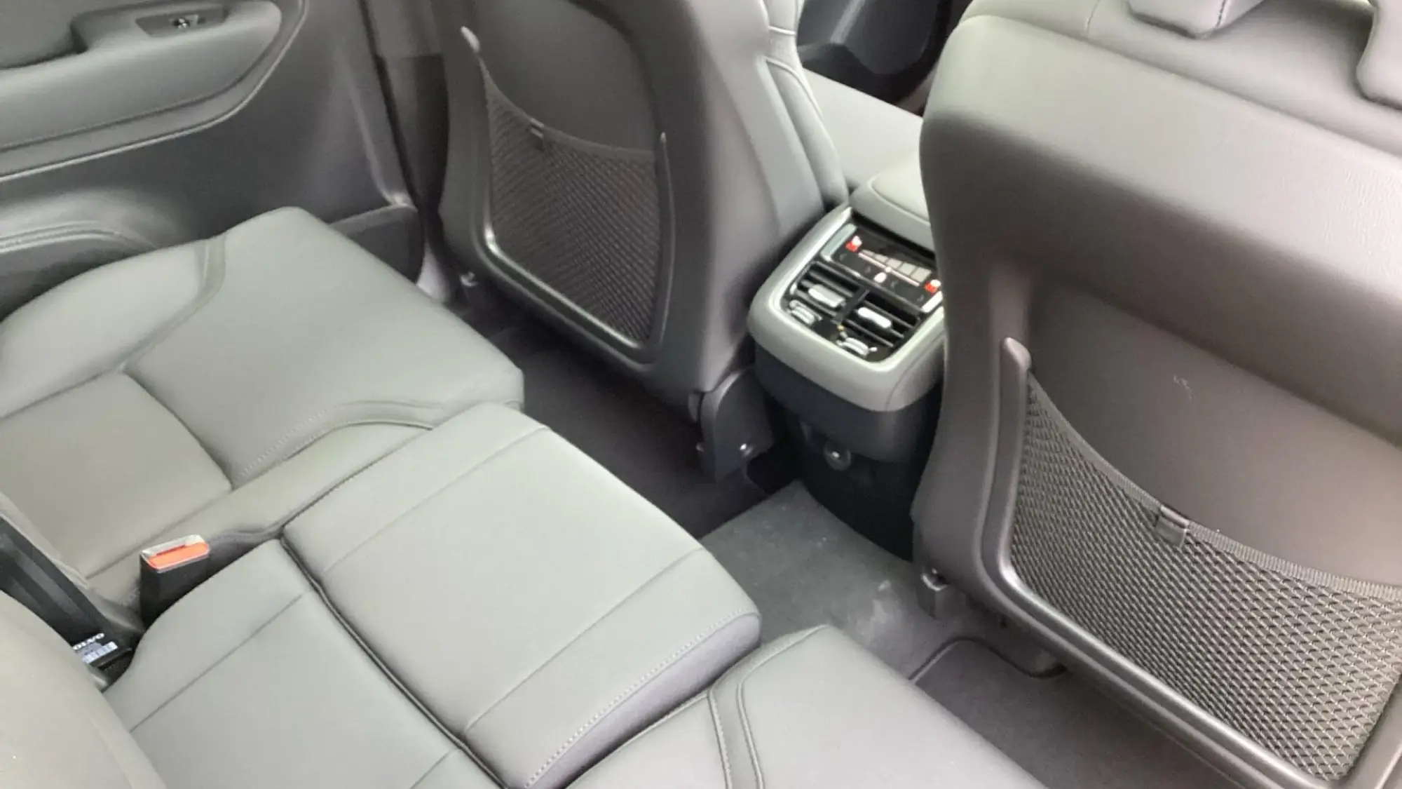 Volvo XC90 Image 33 Volvo XC90 Image 33