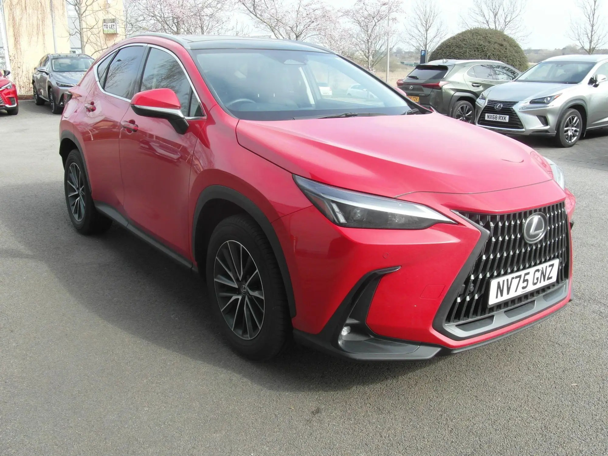 Lexus NX Plug-In Hybrid 2.5 450h+ 18.1kWh Premium E-CVT 4WD Euro 6 (s/s) 5dr NV75GNZ Image 1