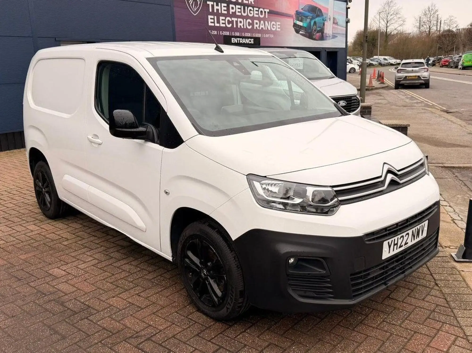 Citroen Berlingo 1.5 BlueHDi 1000 Driver M Pro SWB Euro 6 (s/s) 5dr YH22NWV Image 1