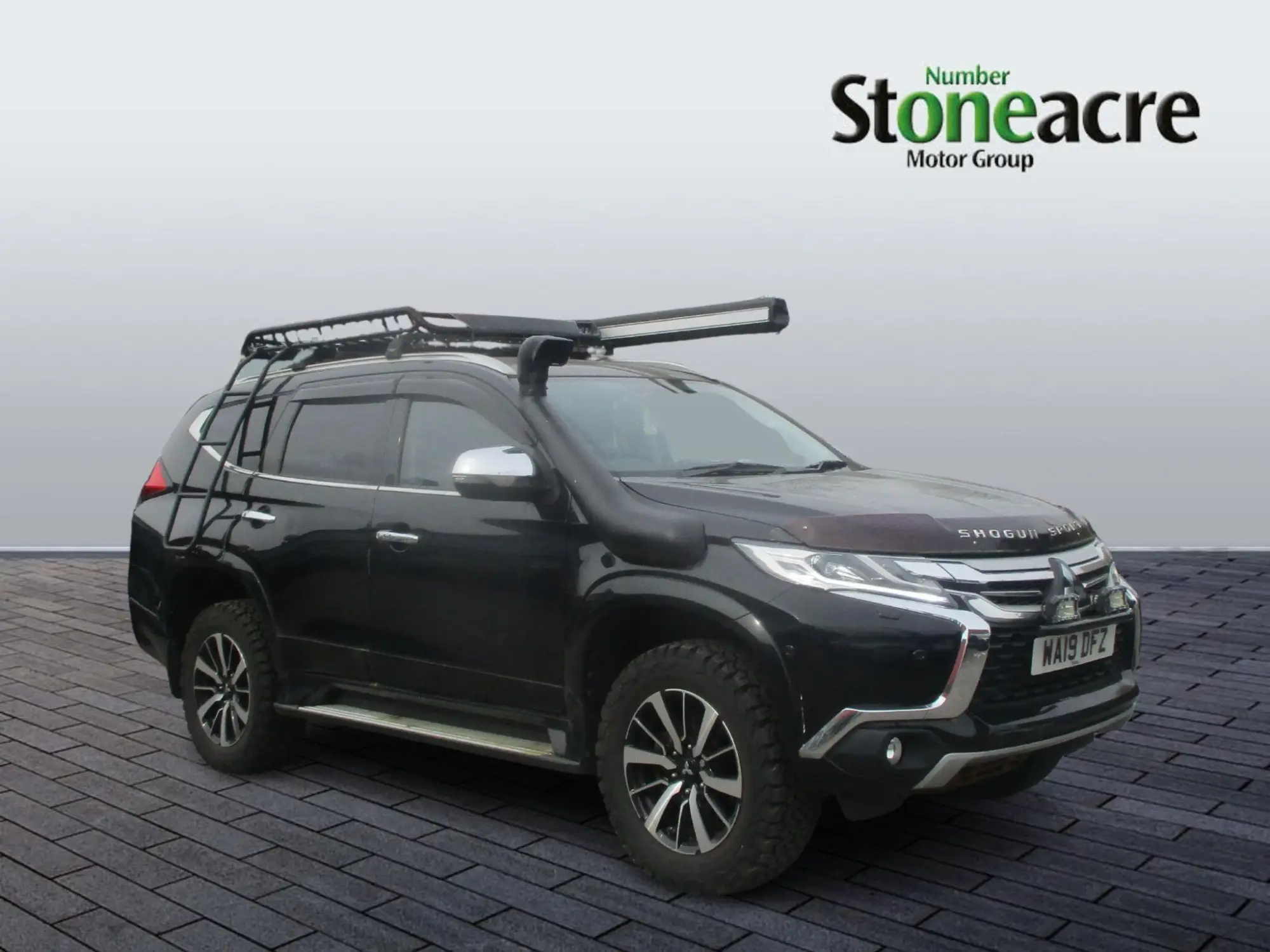 Mitsubishi Shogun Sport 2.4D 4 Auto 4WD LWB Euro 6 5dr WA19DFZ Image 1