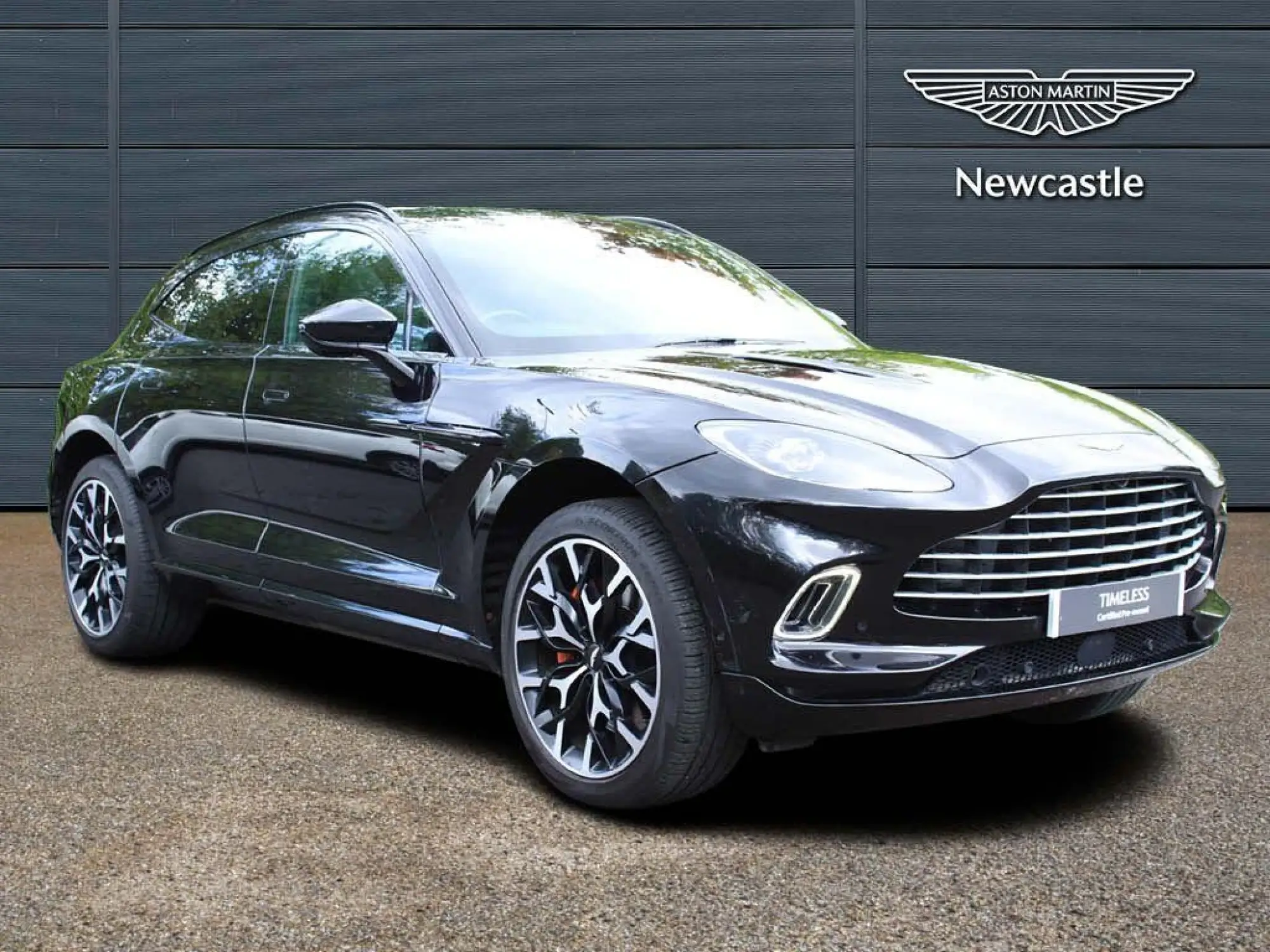 Aston Martin DBX V8 550 5dr Touchtronic YD71FDP Image 1