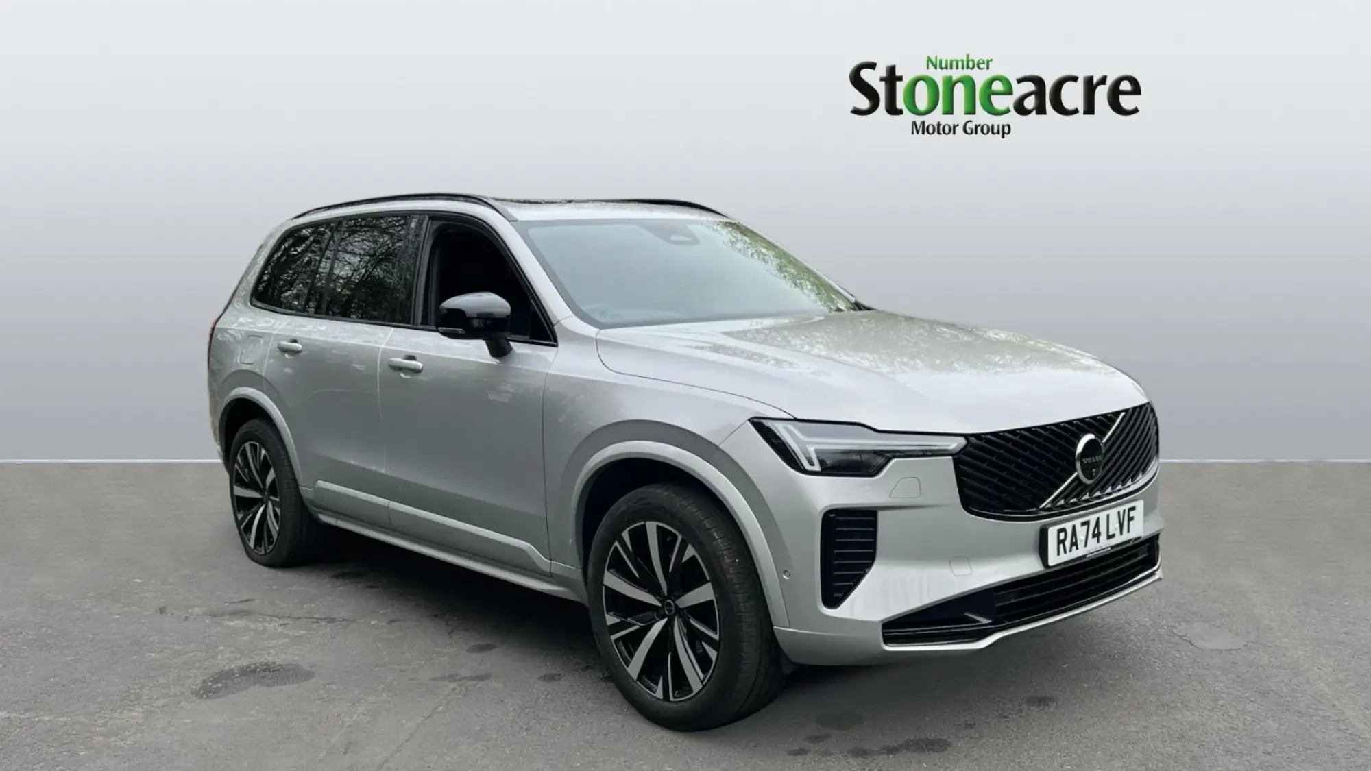 Volvo XC90 2.0 B5 MHEV Plus Auto 4WD Euro 6 (s/s) 5dr RA74LVF Image 1