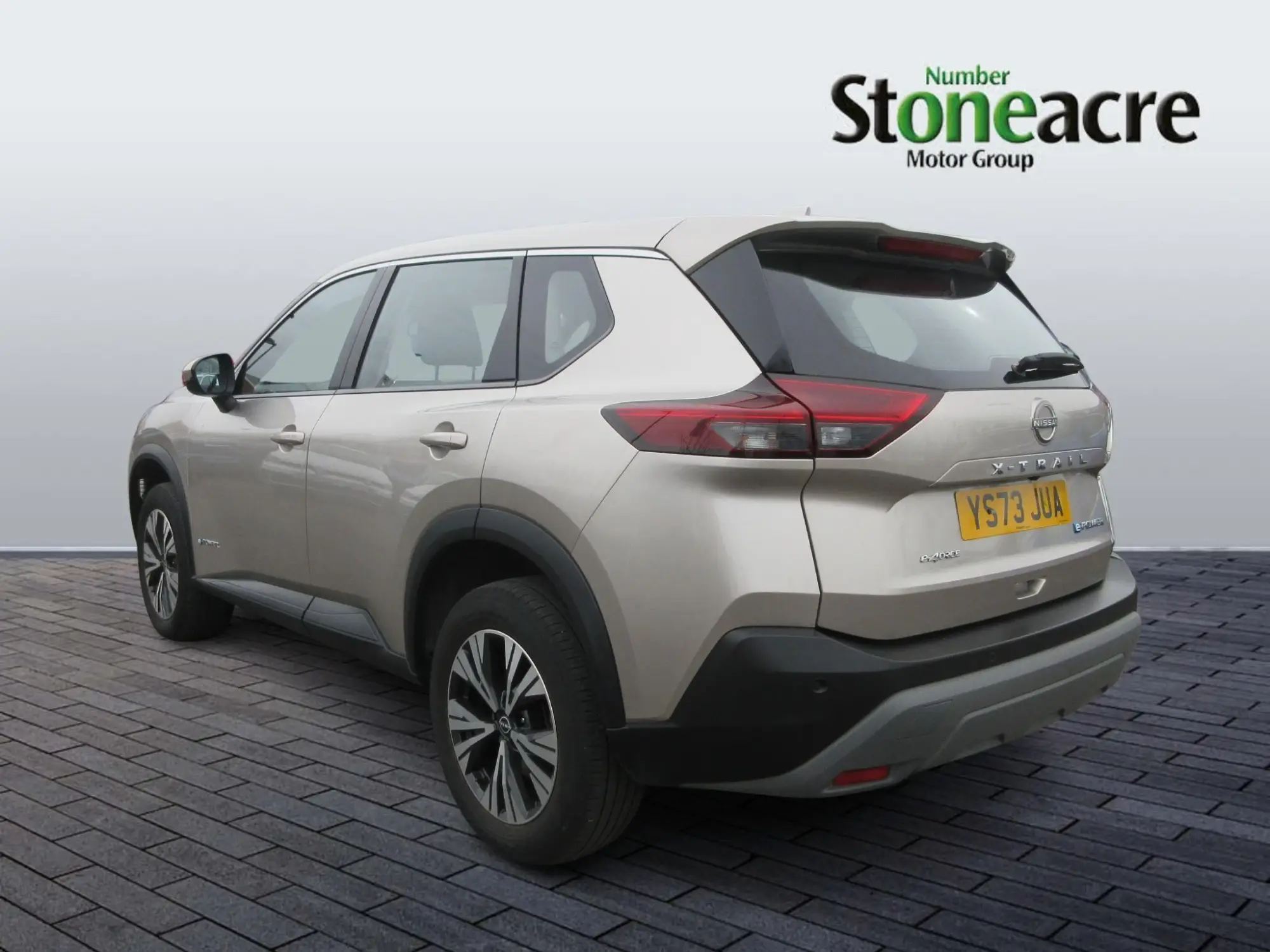 Nissan X-Trail e-POWER 1.5 h e-POWER Acenta Premium Auto e-4ORCE Euro 6 (s/s) 5dr YS73JUA Image 3