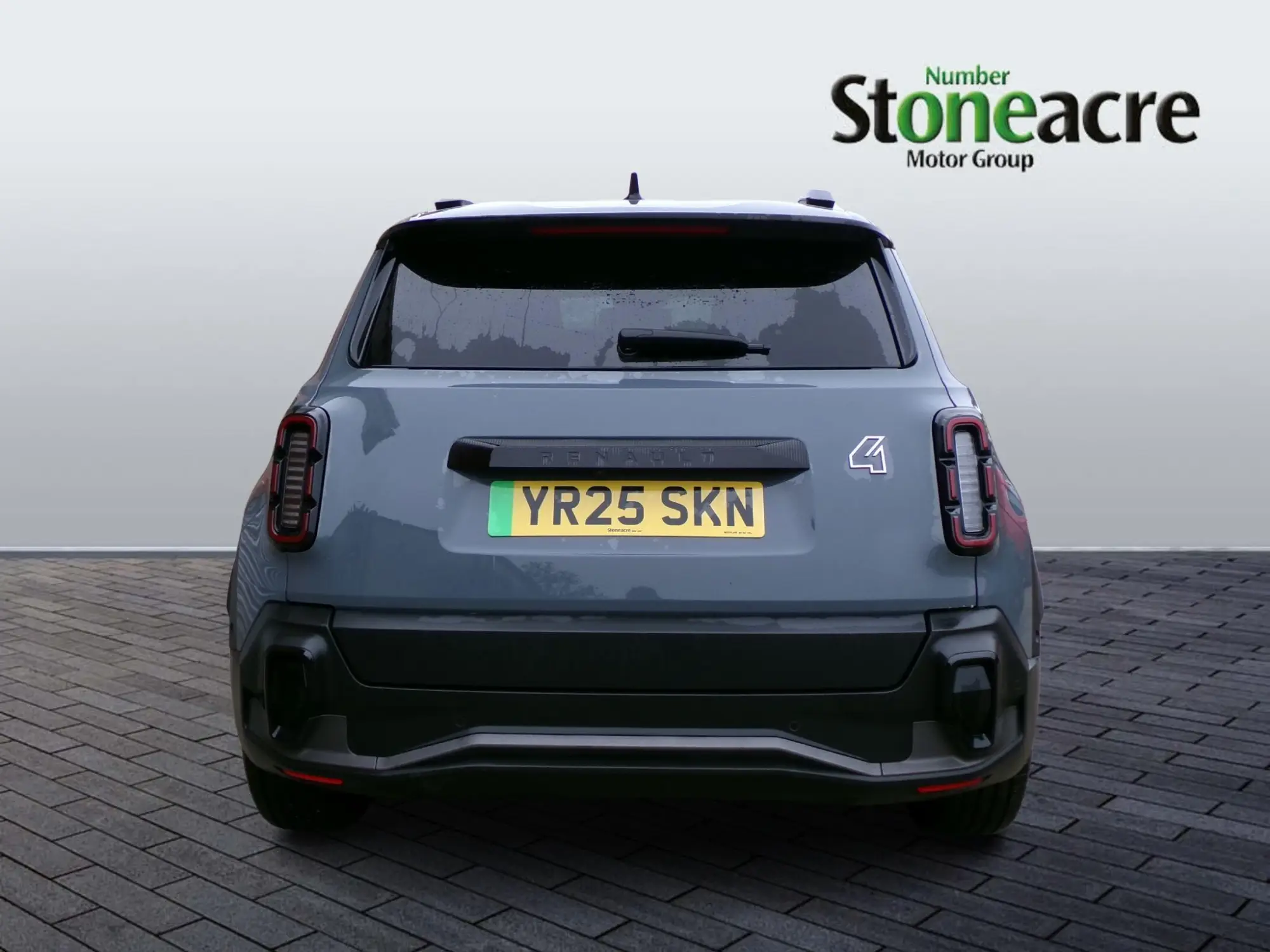 Renault 4 E-Tech Electric comfort range 52kWh techno Auto 5dr YR25SKN Image 3