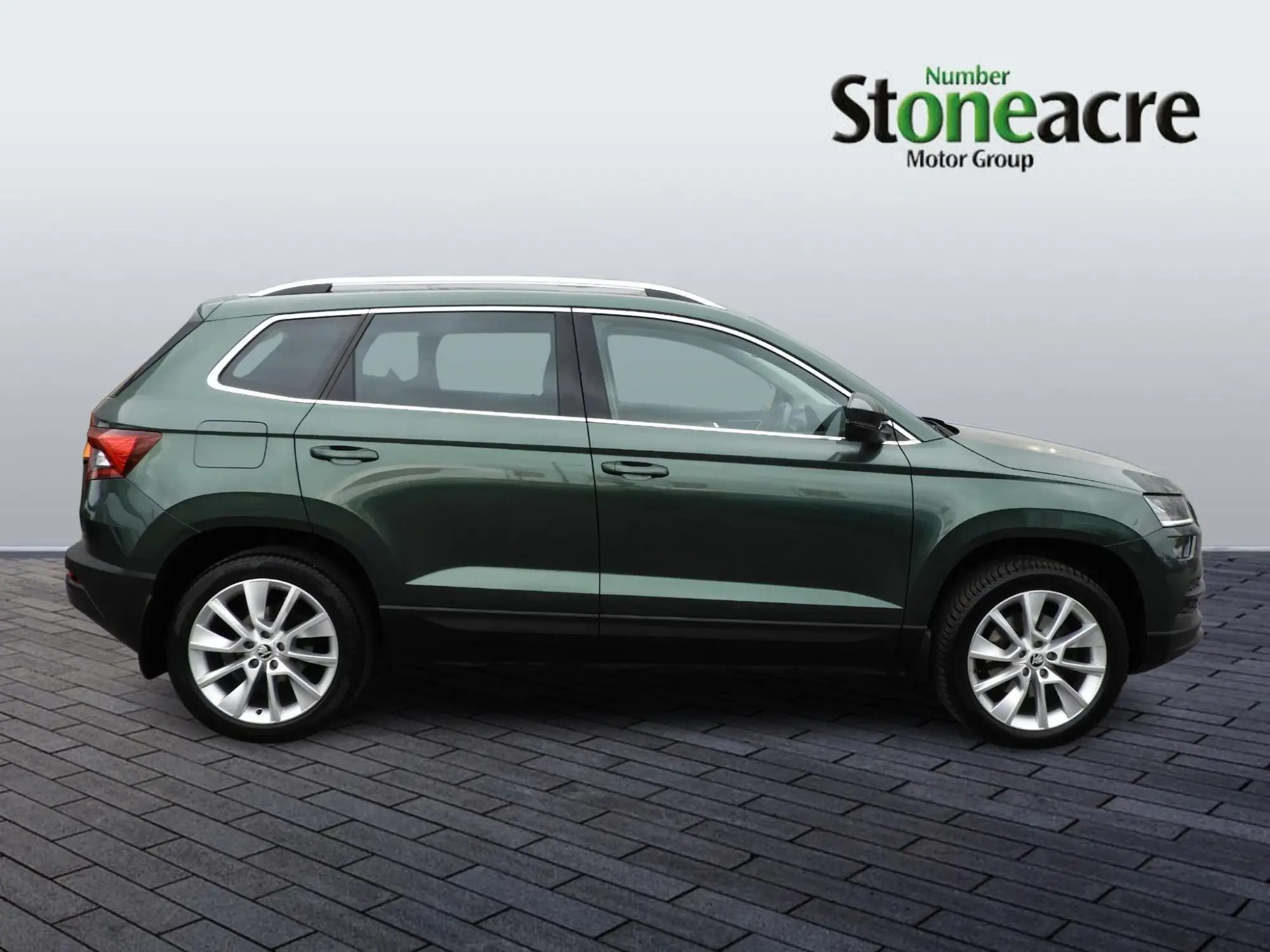Skoda Karoq 2.0 TDI Edition Euro 6 (s/s) 5dr DL69HNW Image 2